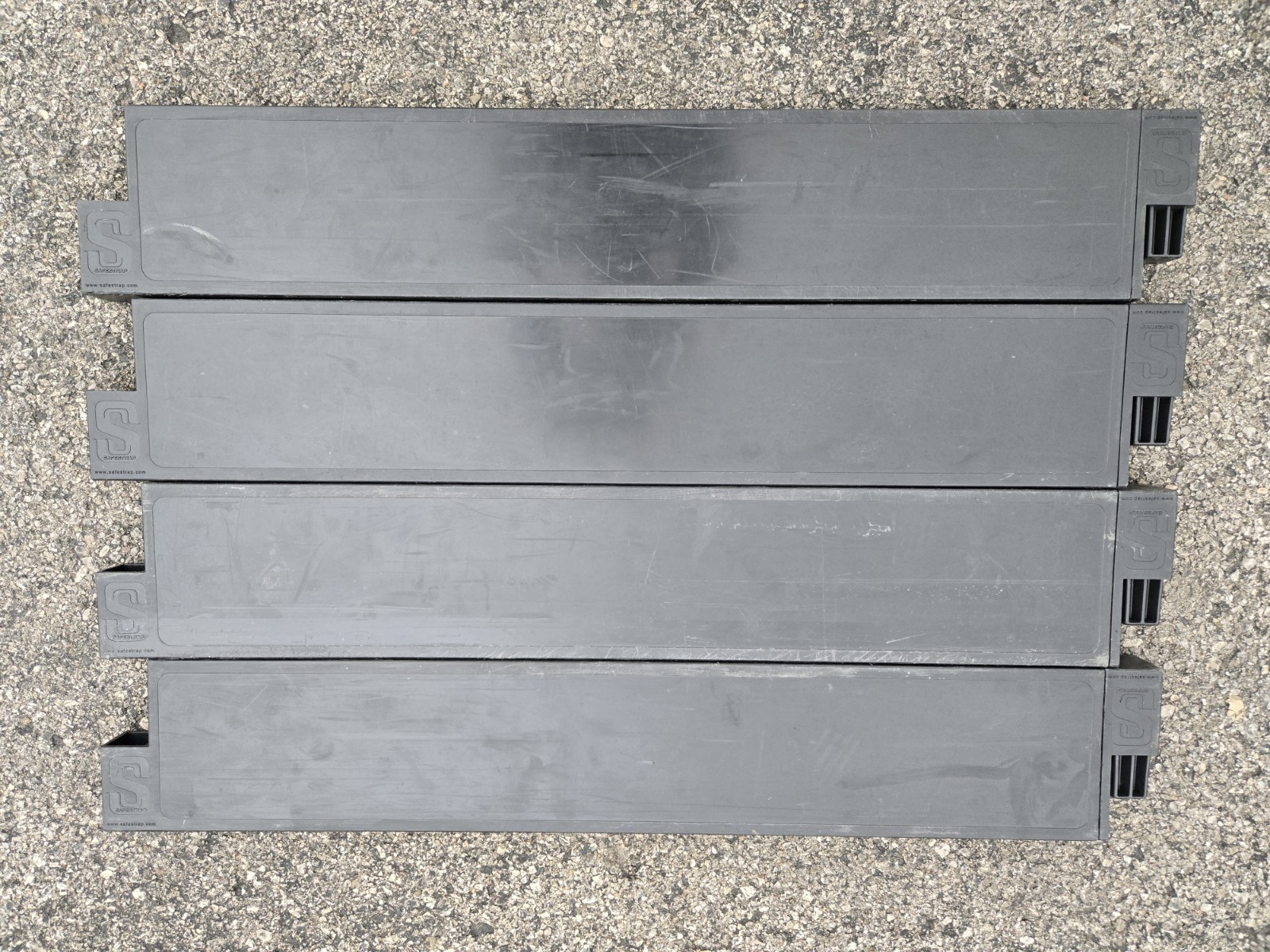 Safe Strap 7 Inch Black Plastic Adjustable Pallet Guard Protector Set of 4
