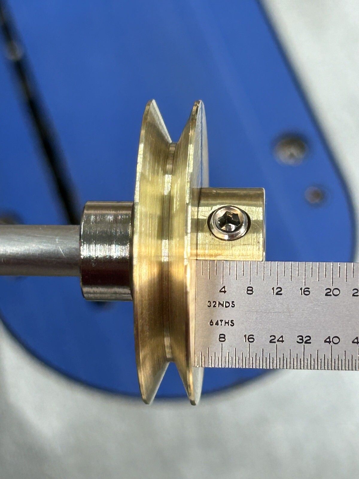QTY 1 BOSTON GEAR G1217 BRASS PULLEY 1 1/2” DIAMETER .251” BORE FOR ROUND BELTS