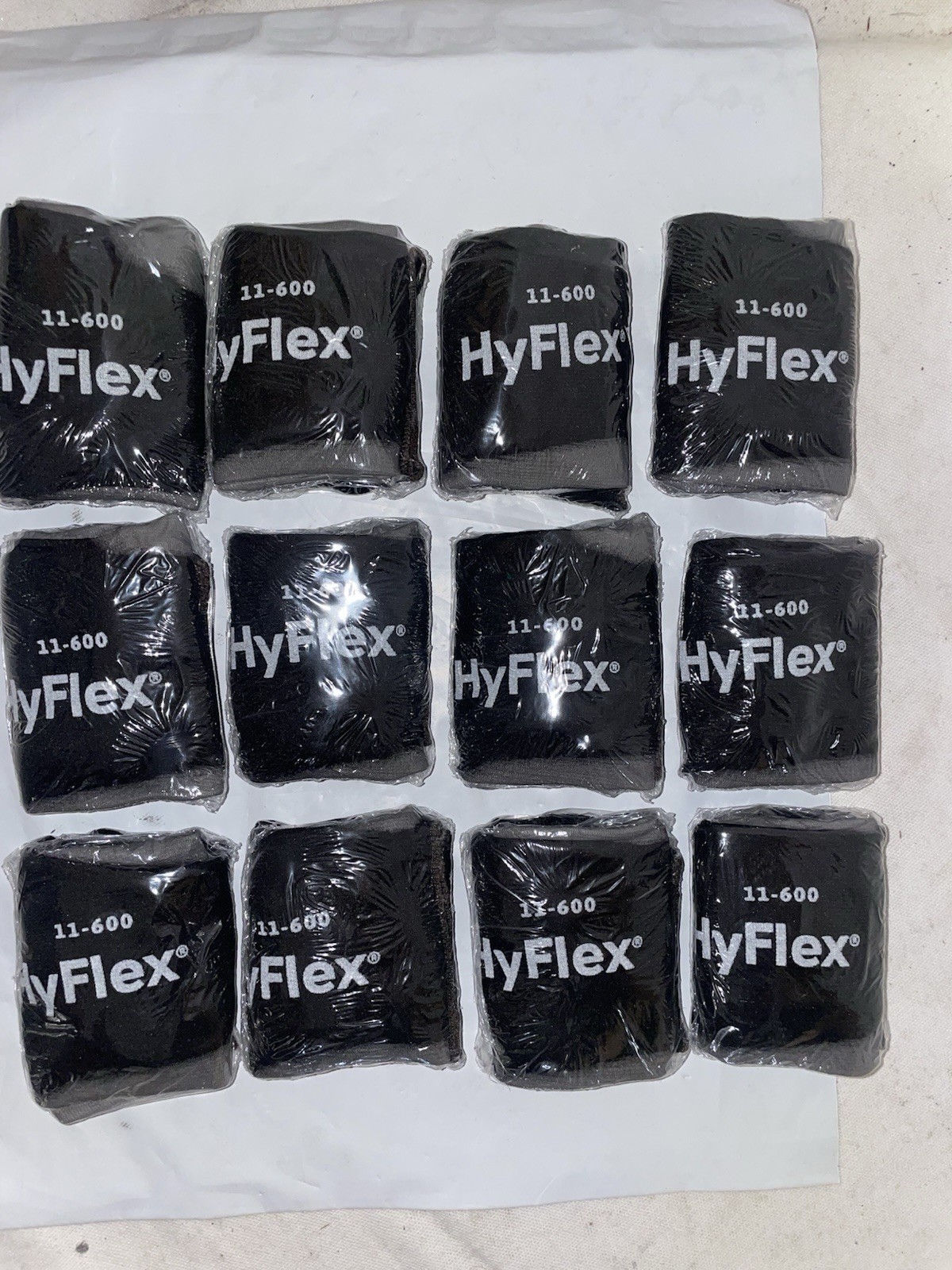 12 Pair Ansell HyFlex 11-600 Size 9 (Large) Gloves Vending Machine Packaging