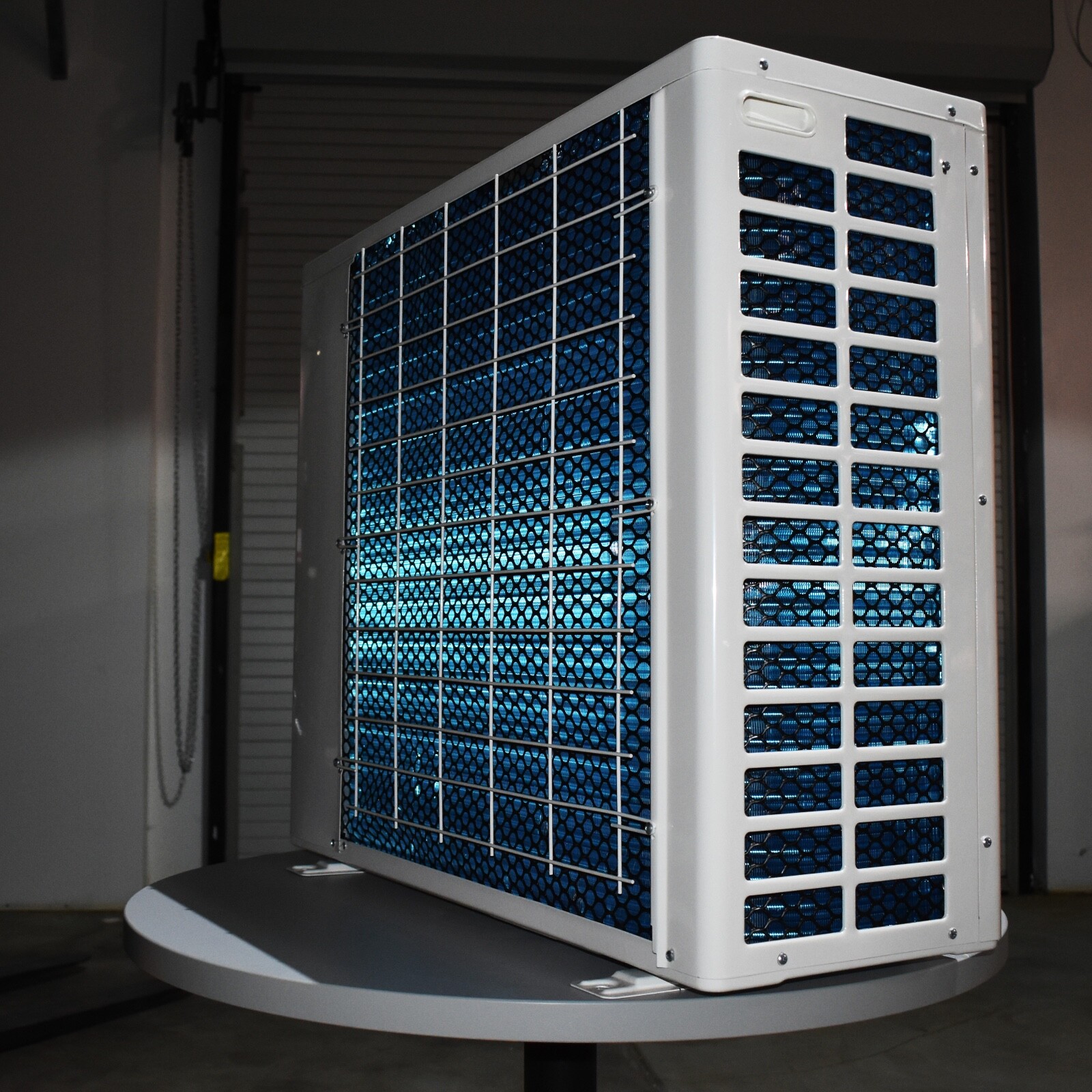 24000 BTU/h Solar 48V Battery Powered Heat Pump Mini split solar air conditioner