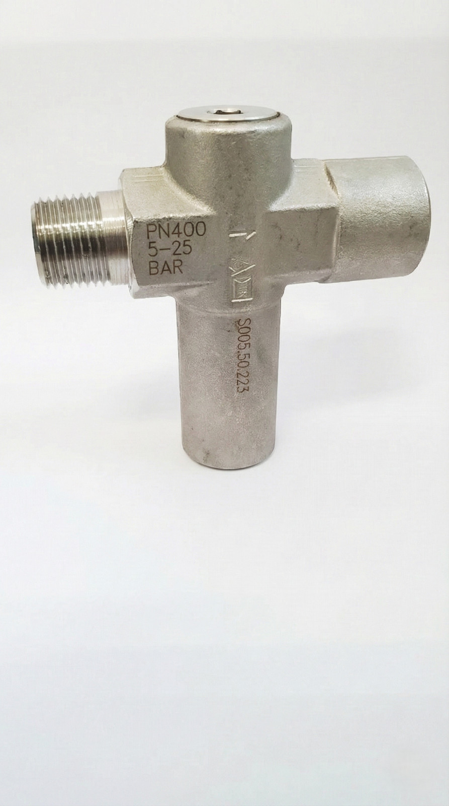 Wika 910.13, Overload Protection, 1/2″ NPT 5-25 Bar New