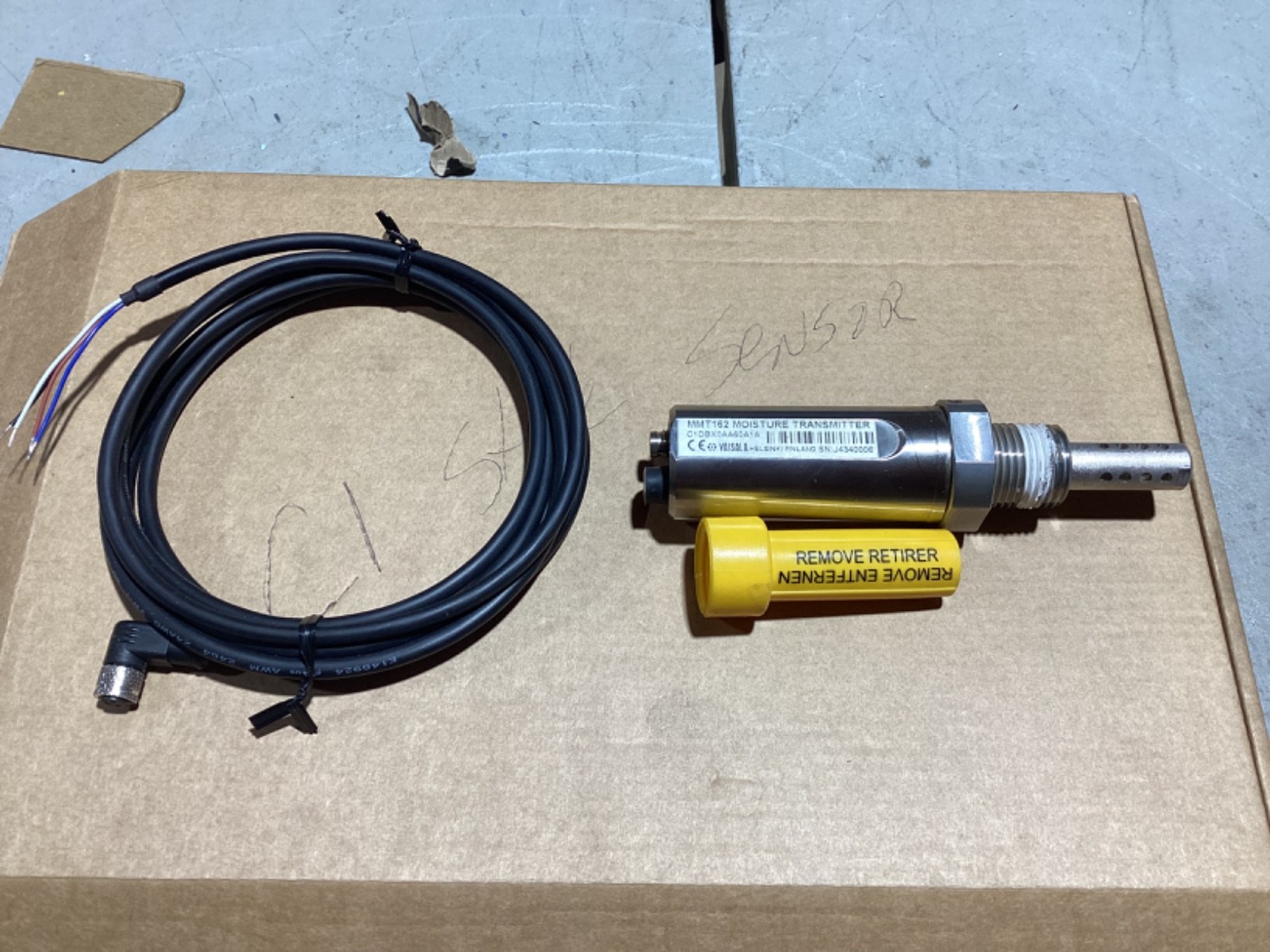 Vaisala MMT162 Moisture Transmitter C1DBX0AA60A1A Uin:21….28 VDC