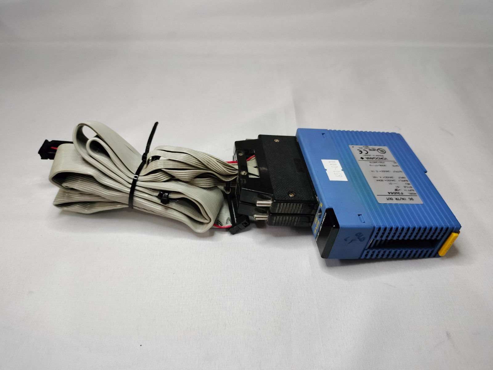 Yokogawa F3WD64-3F F3WD643F DC IN/TR Output Module Controller w/ Cable
