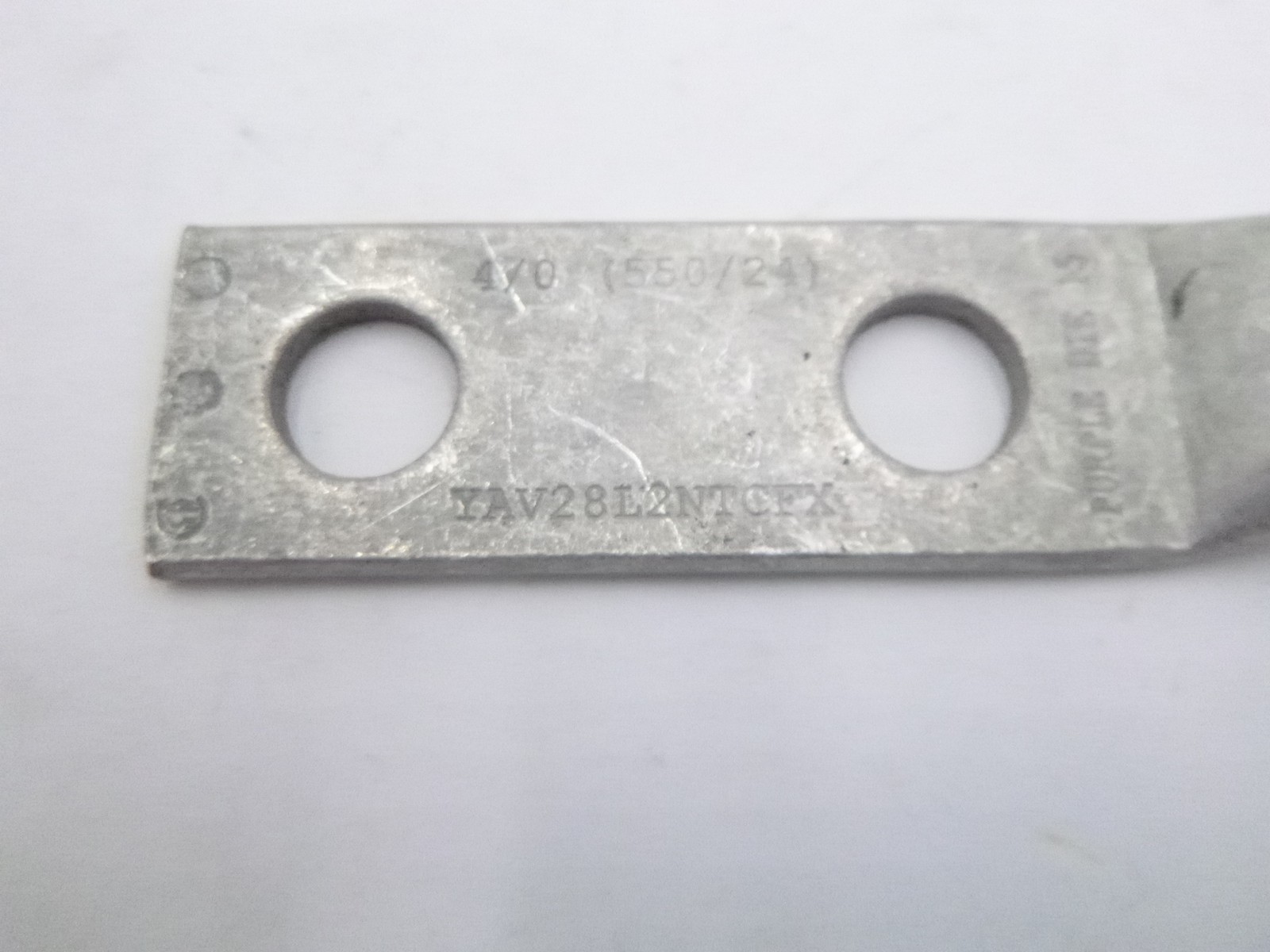 Burndy Two Hole Compression Lug 4/0 (550/24) Purple Die 15, YAV28L2NTCFX