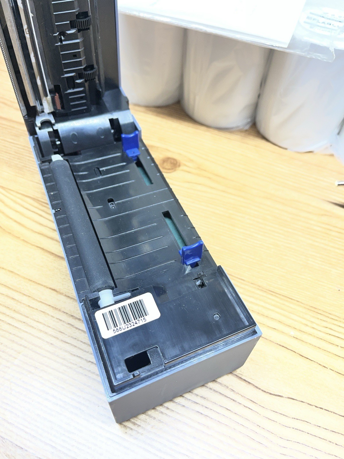 USED- Rollo X1038 USB Thermal Printer Bundle – Includes 1000 4×6 Labels & Cables