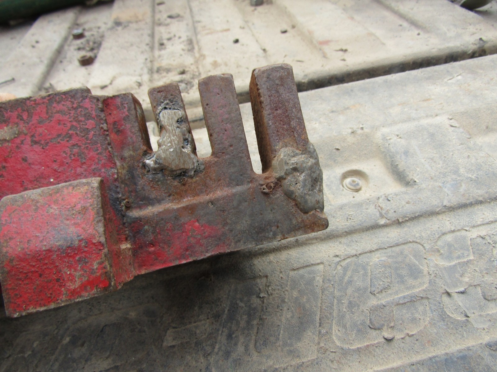CHAIN DETACHER BREAKER ANVIL SICKLE SECTION RIVET REPLACEMENT REPAIR TOOL #2