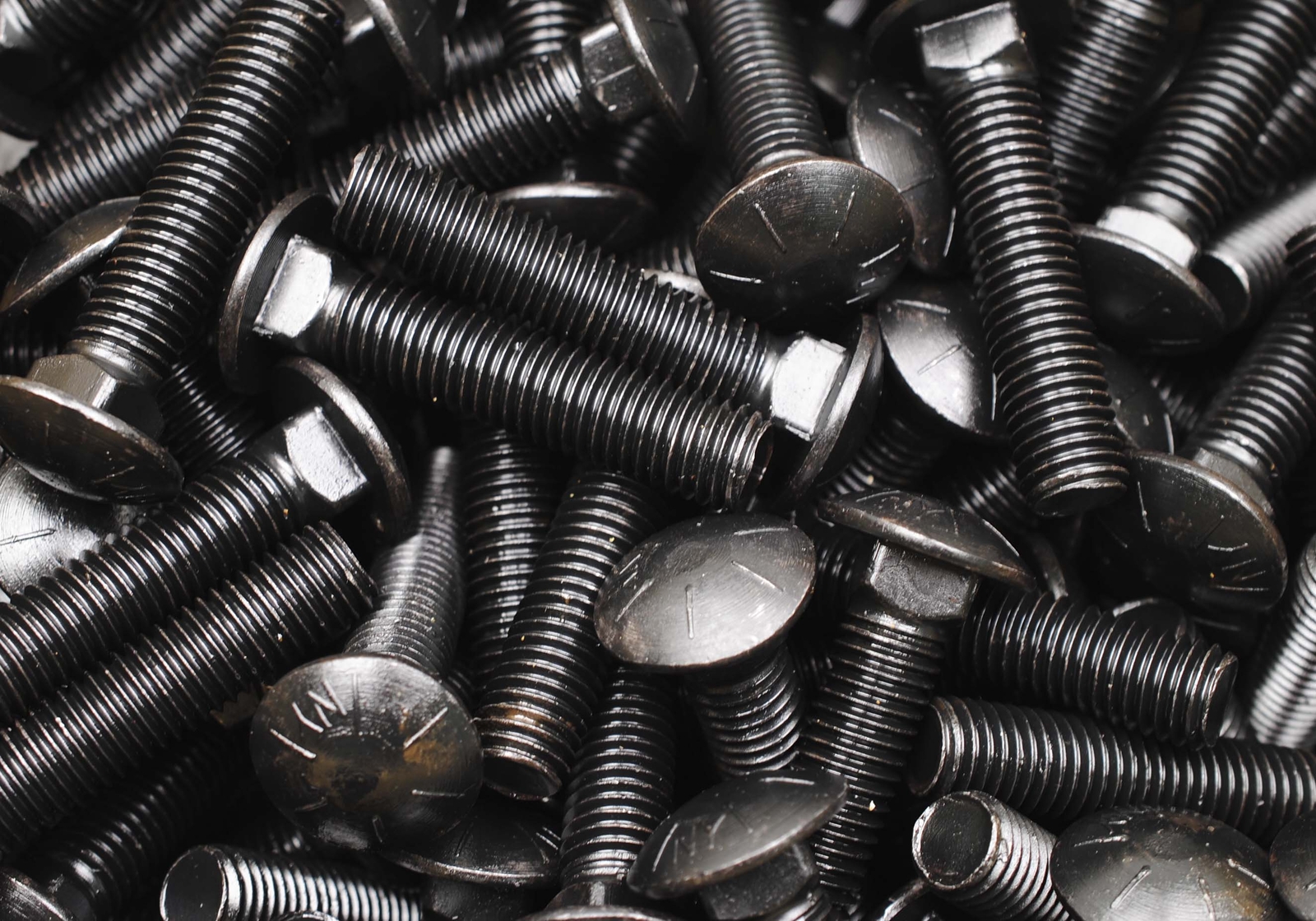 (15) Grade 8 Carriage Head Bolts 5/8-11 x 3 Plain Finish Unplated