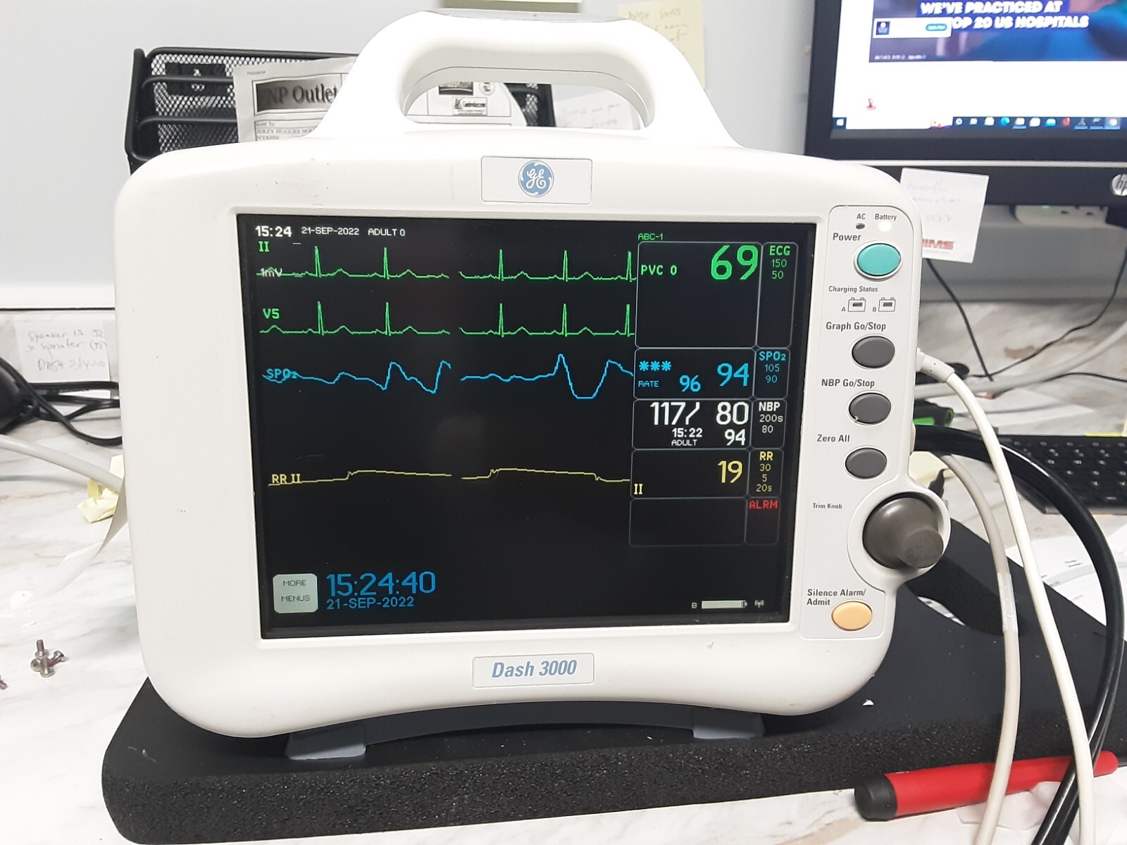 GE Dash 3000 Nellcor sp02 and soft 7.2 with 4 IBP and Co2 90 DAYS RETURN WARRA