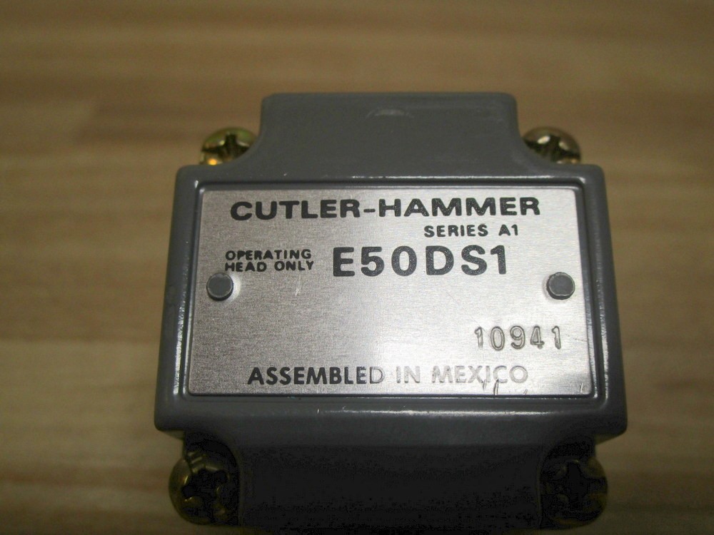 Cutler Hammer E50DS1 Eaton Limit Switch Head E50DS1 Ser. A1