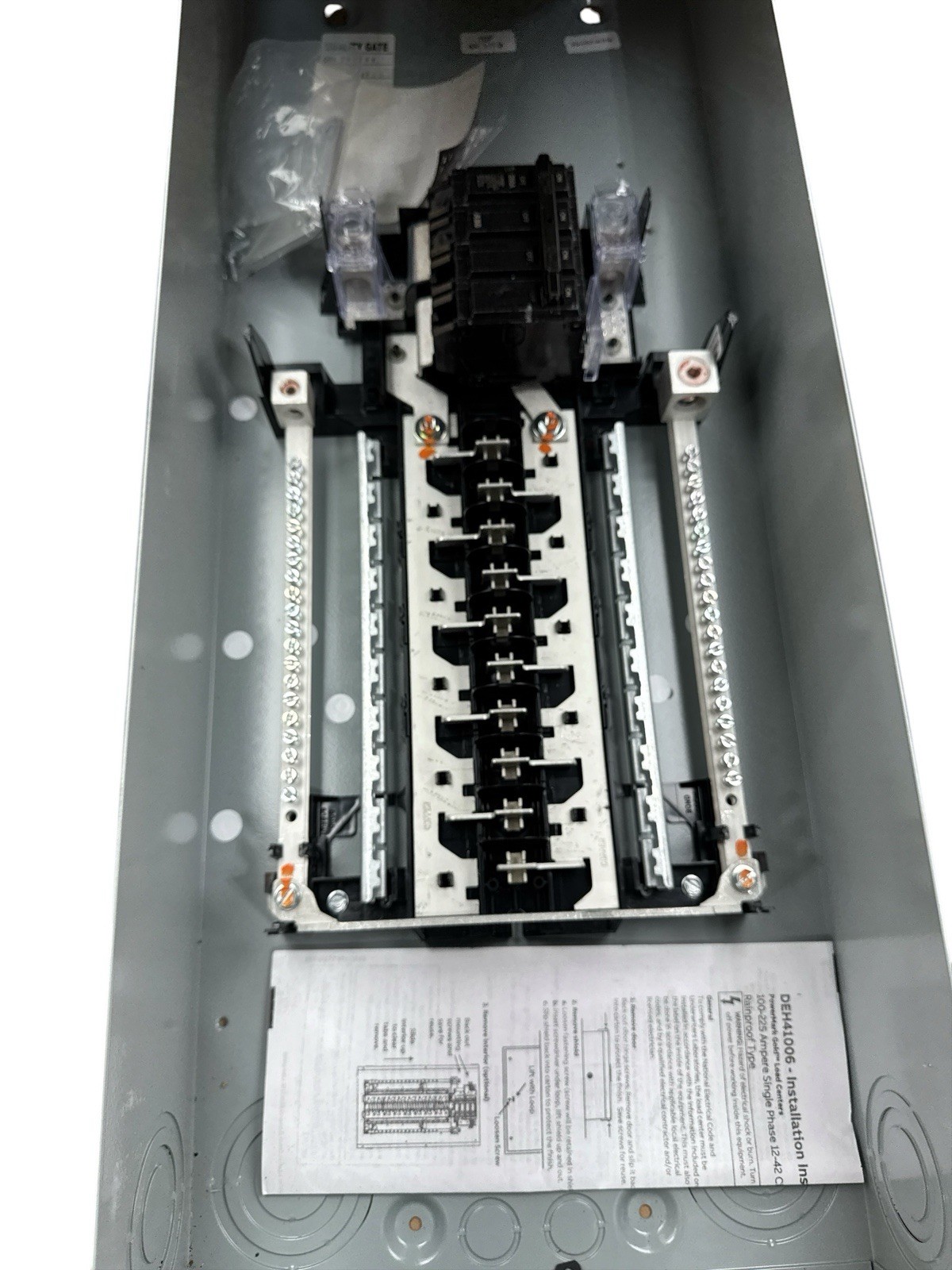 GE Outdoor 200A 20 spaces 40 circuits Main Breaker Load Center TM2020RCUBK1 New