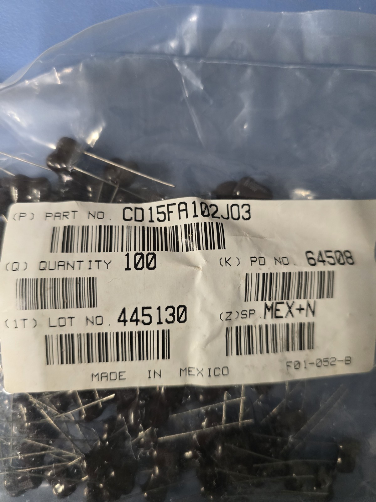 New Cornell Dubilier Mica Capacitors – CD15FA102J03 – 1000PF 100V 5% – 100pieces