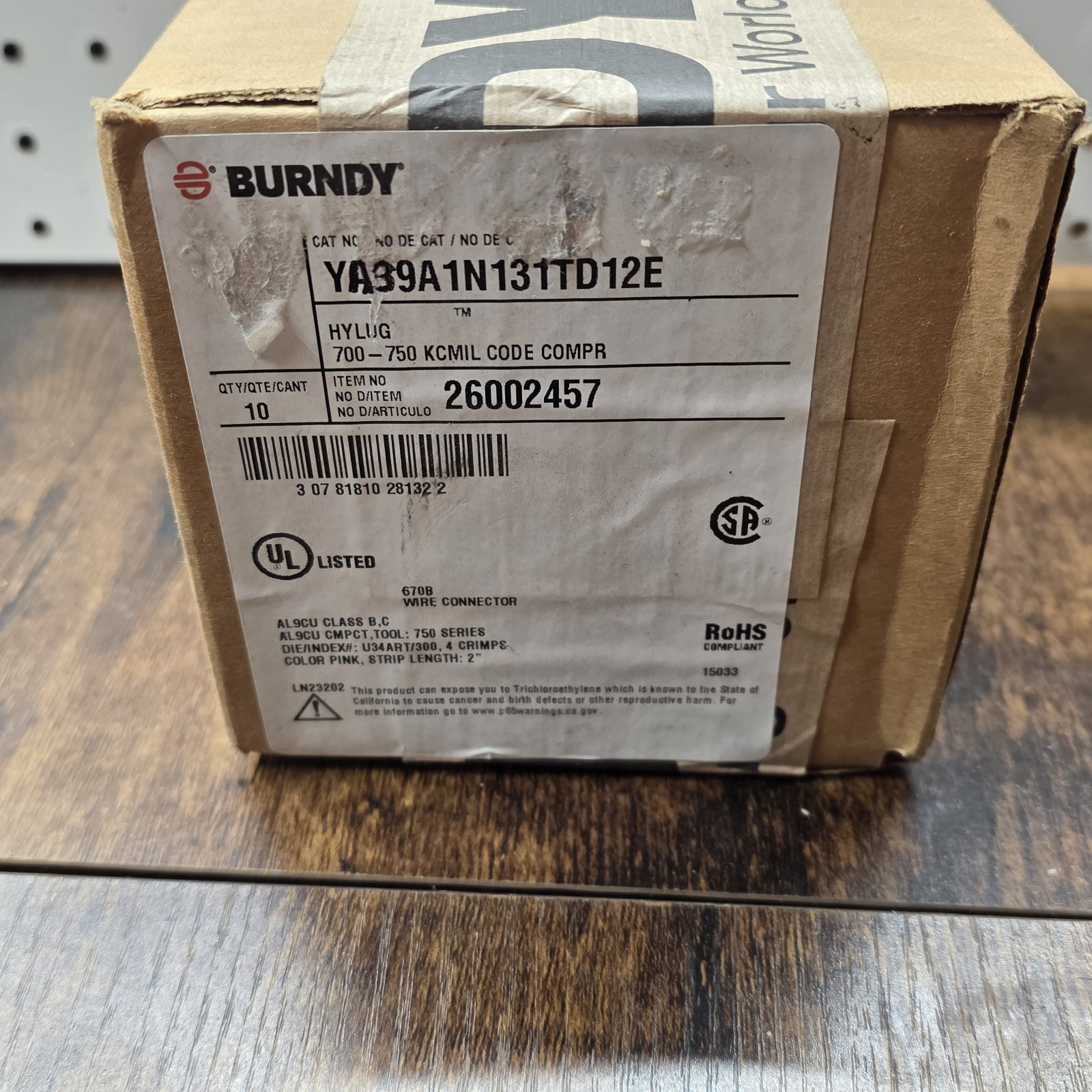 BURNDY HYLUG 750 KCMIL Compression Terminals (New Open Box) Box Of 10