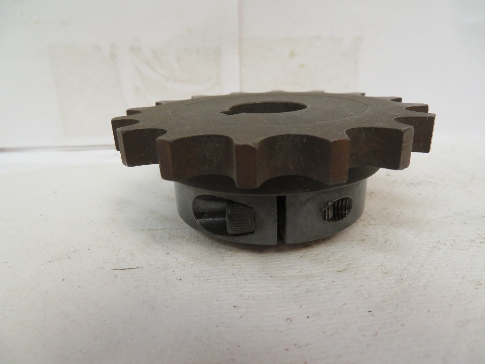 NEW NO NAME 5016 7/8″ BORE CHAIN COUPLING WITH CONCENTRIC LOCK