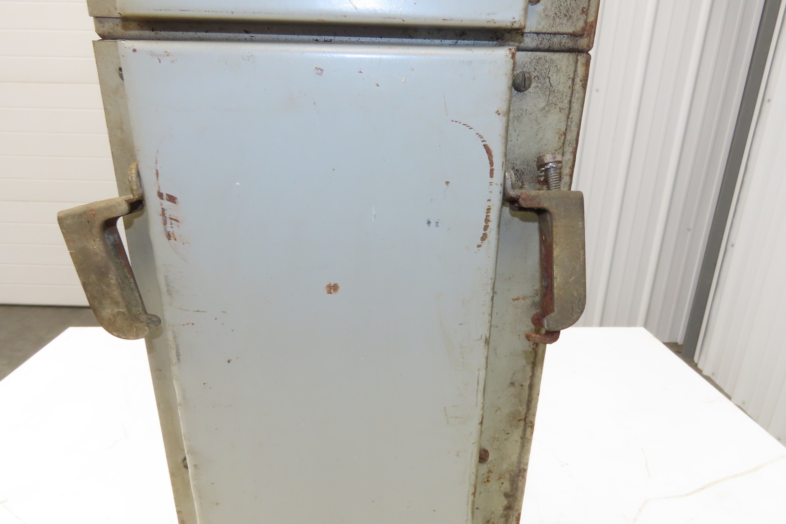 General Electric 75C142462G707 Busway FLEX-A-PLUG with 1KVA Transformer 480V 30A