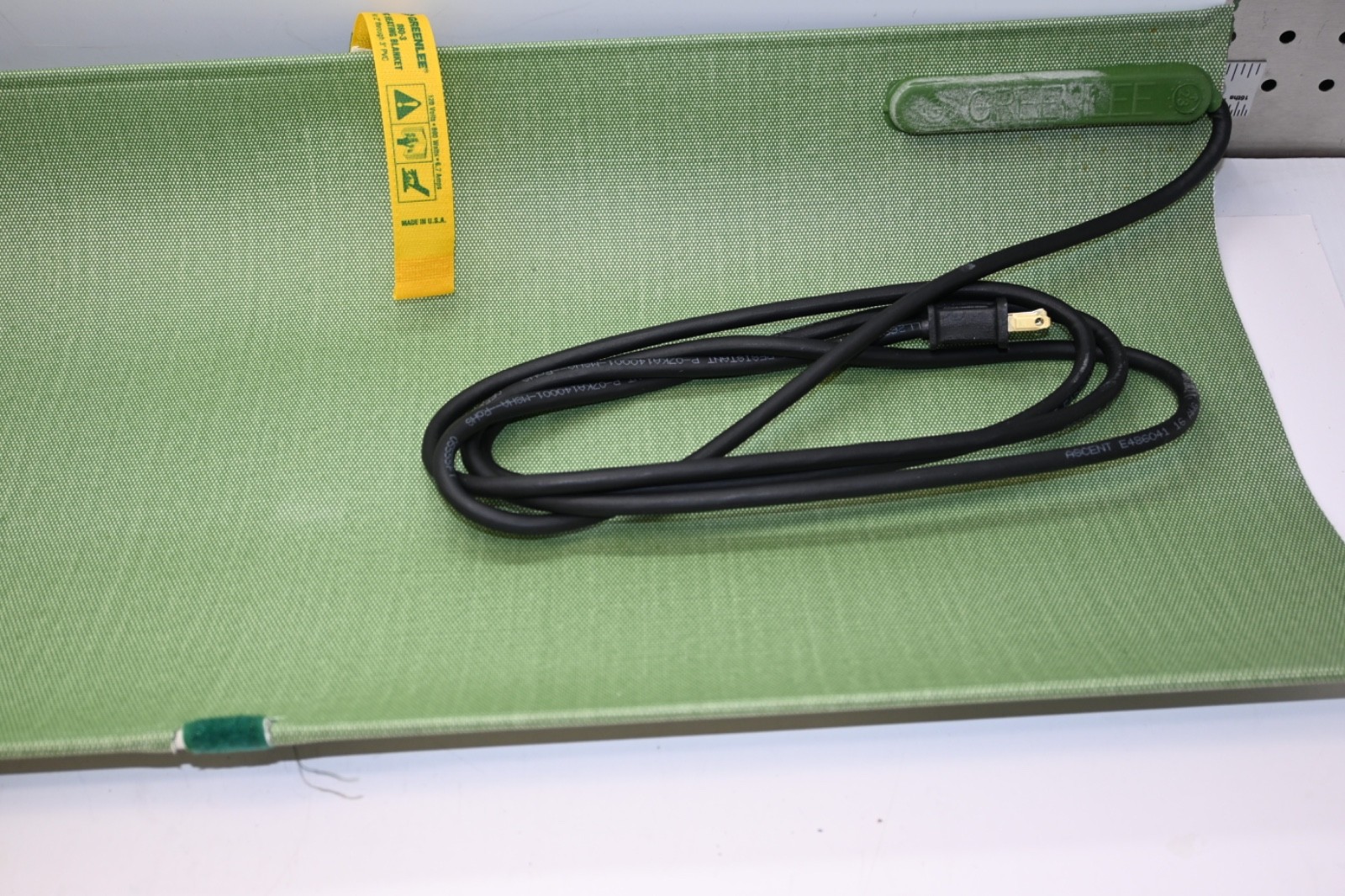 Greenlee 2» – 3» PVC Heating Blanket (860-3) NEW