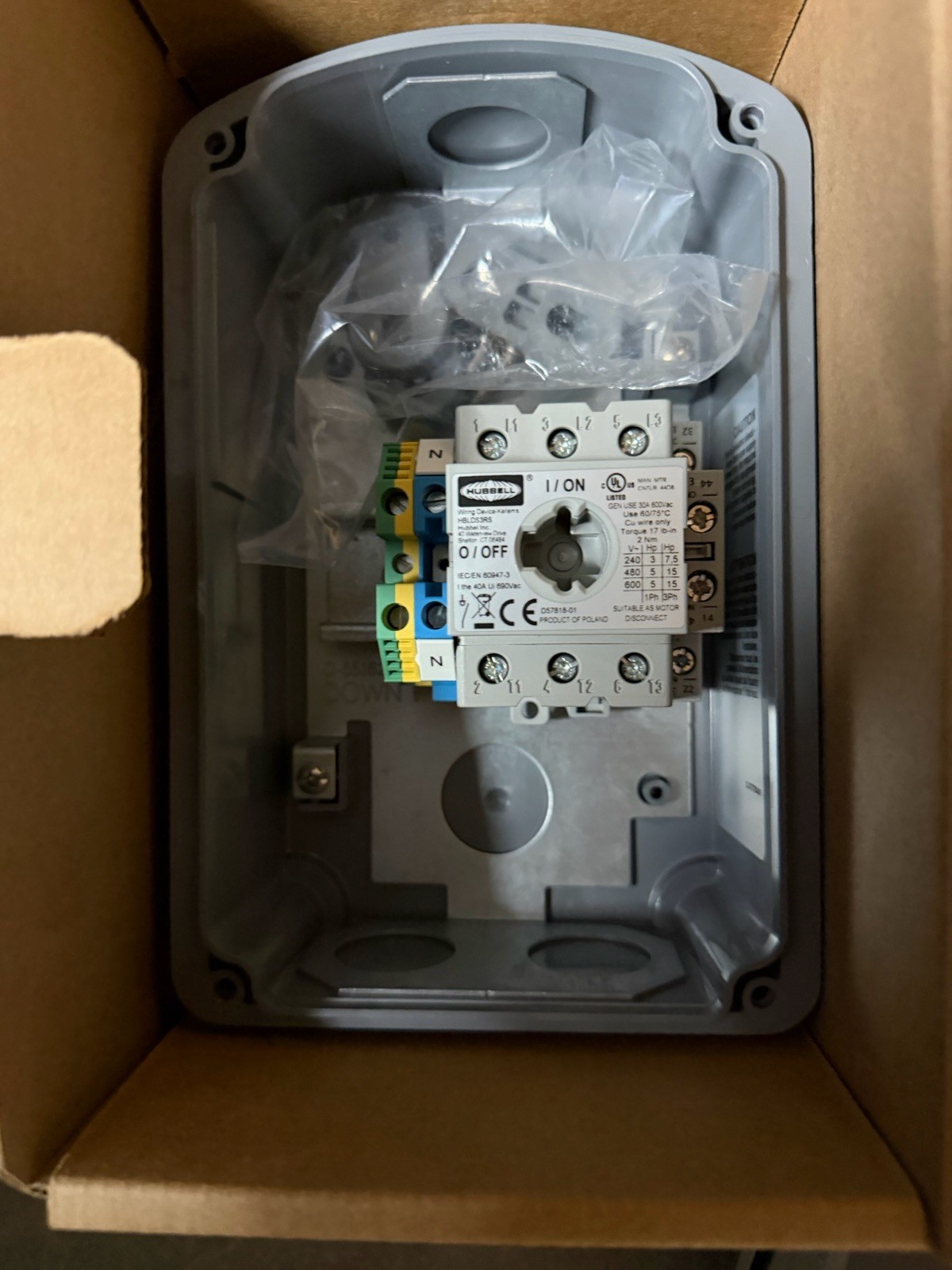Hubbell HBLDS30ACNK MANUAL MOTOR CONTROLLER 30 AMP CIRCUIT-LOCK DISCONNECT
