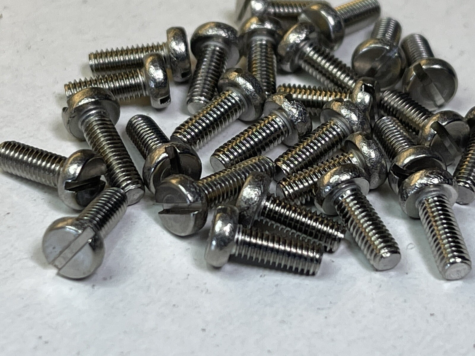 (25) M3-0.50x8mm Stainless Slotted Cheese Head Bolt Cap Screw(24M69)