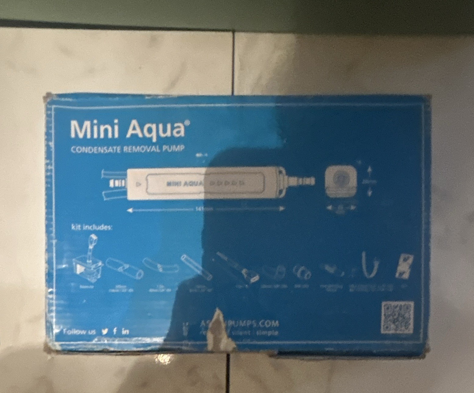 Aspen Pumps Mini Aqua Ultra Quiet Condensate Pump 230V 0.1A 83809 Blue
