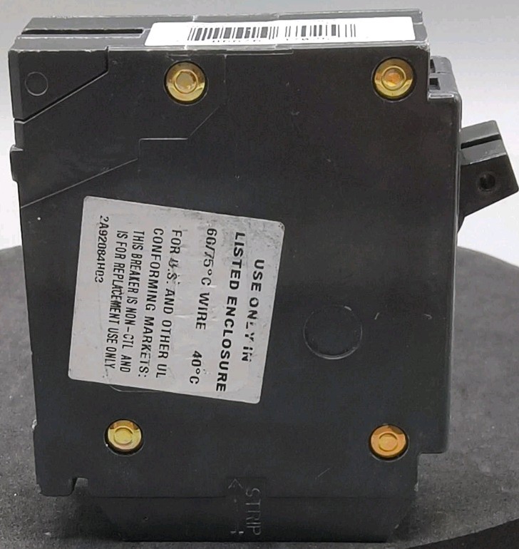Lot Of 2 Eaton BR2020 20 Amp Tandem Circuit Breaker 2 Pole 120/240V Type BR