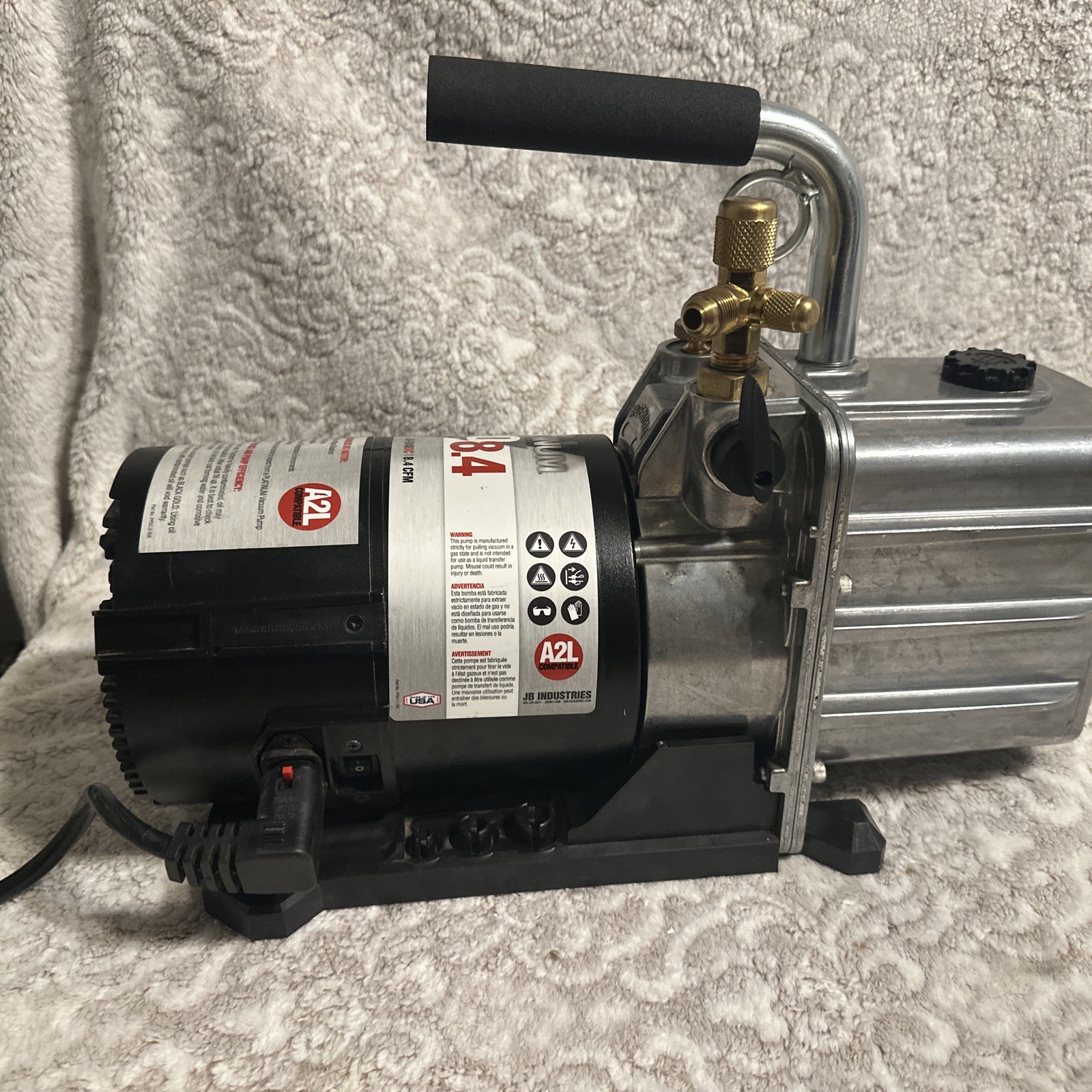 JB Industries DV-240DC Vacuum Pump, 8.4 CFM 1/2 hp DC Motor Platinum Pro DC 8.4
