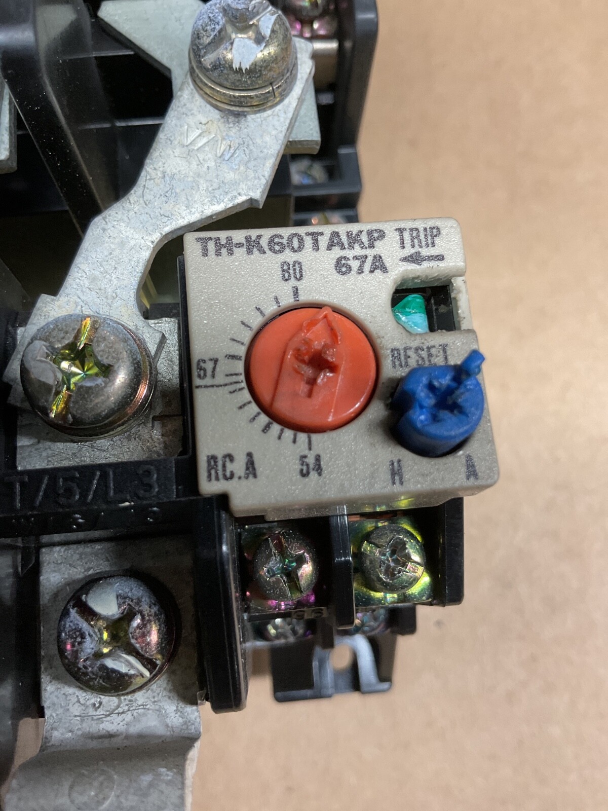 MITSUBISHI MAGNETIC CONTACTOR S-K95 200-240V 50/60hz #4013E118PR7