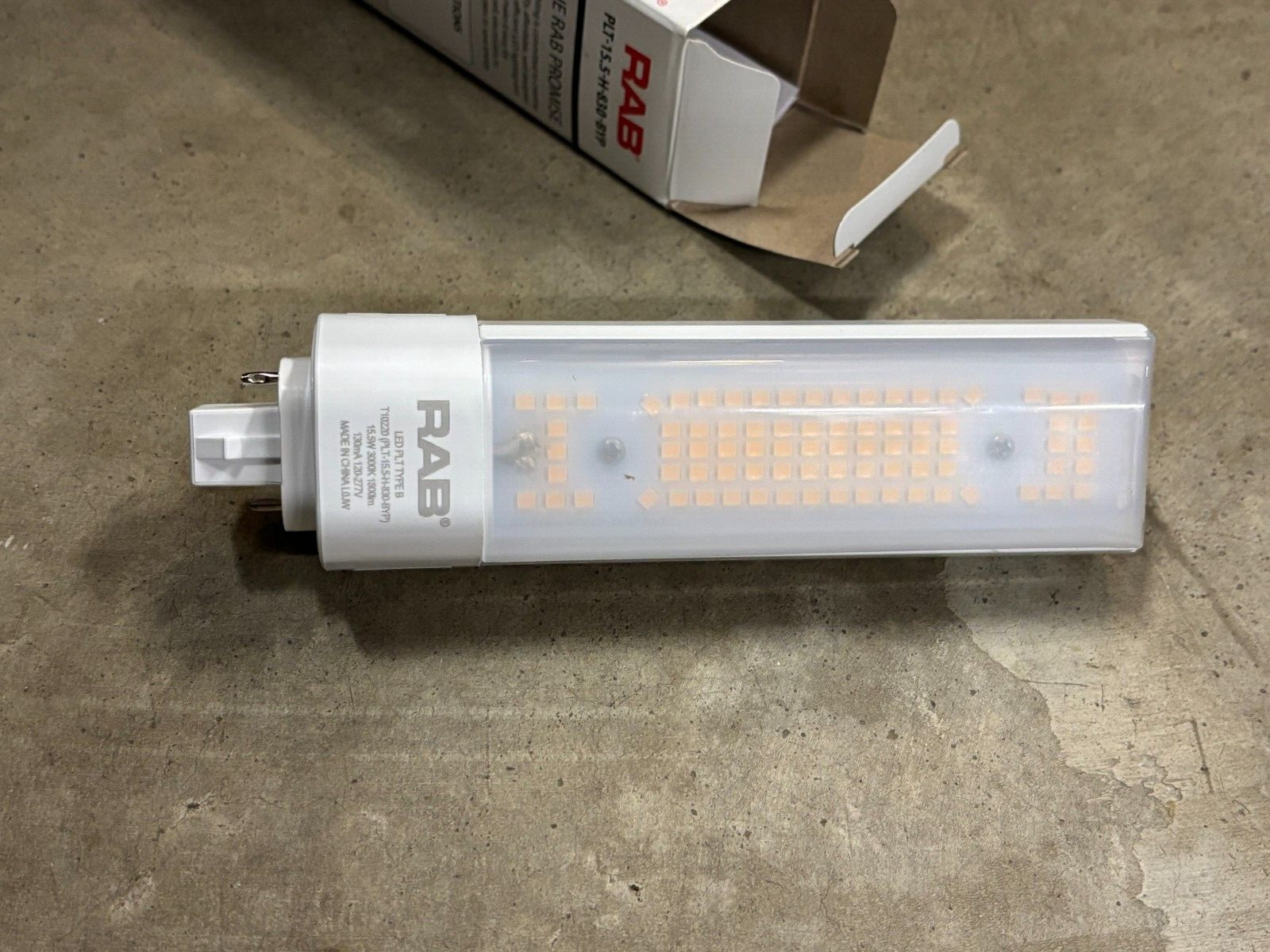 NEW IN BOX RAB PLT-15.5-H-830-BYP 15.5W 3000K LED LAMP 42W CFL REPLACEMENT G24d
