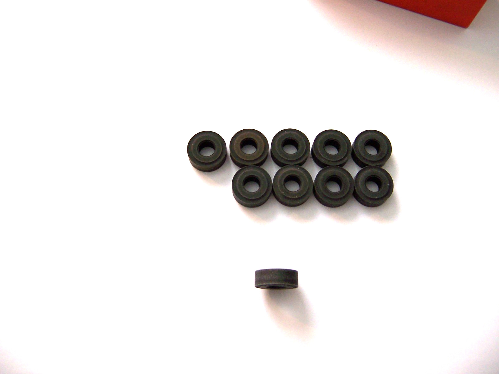 New 10 Pcs – RNMG 43E Grade 570 Coated Carboloy Inserts