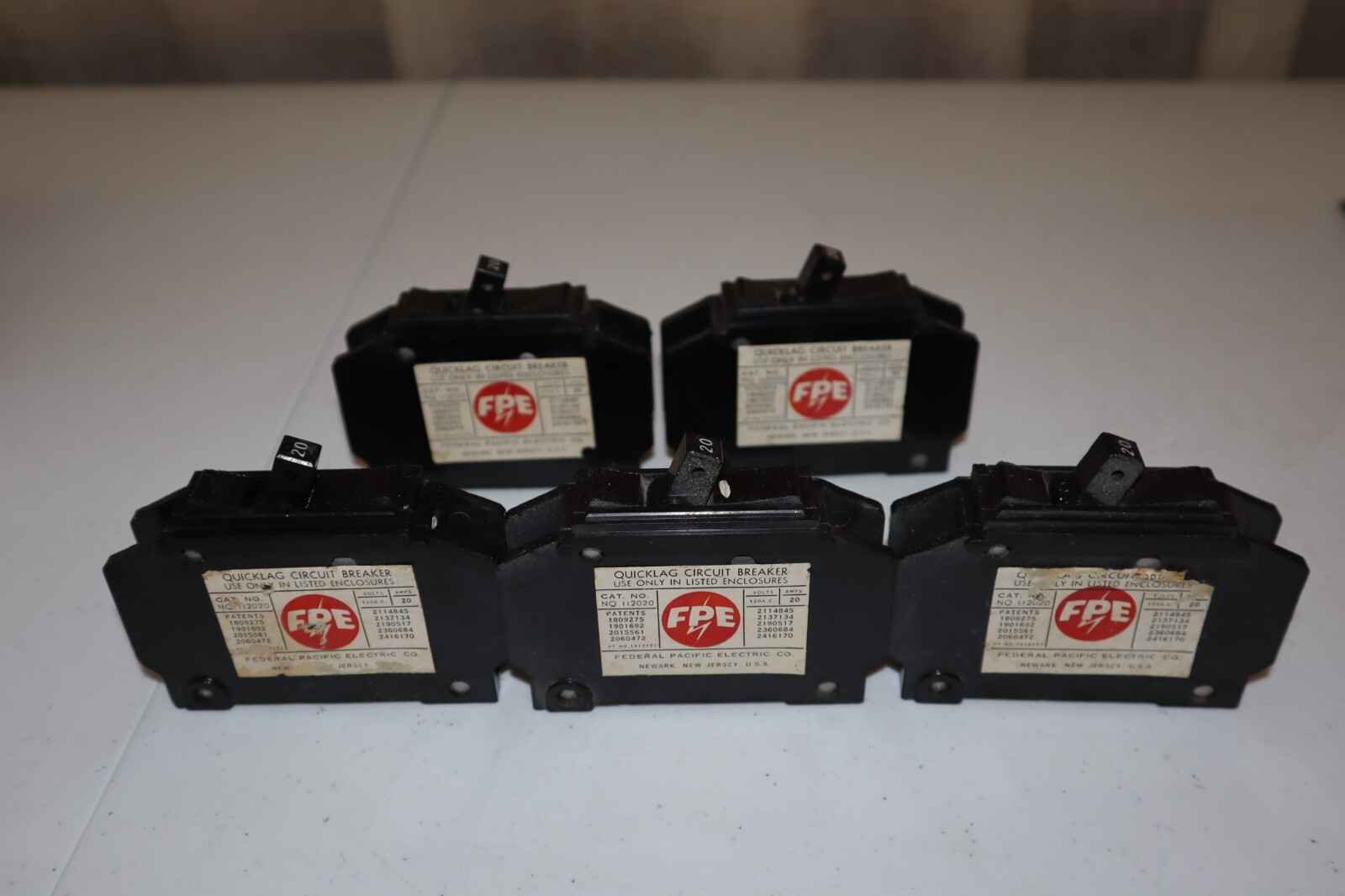 Federal Pacific Electric 112020 20 amp 1-Pole Breaker Lot of 5
