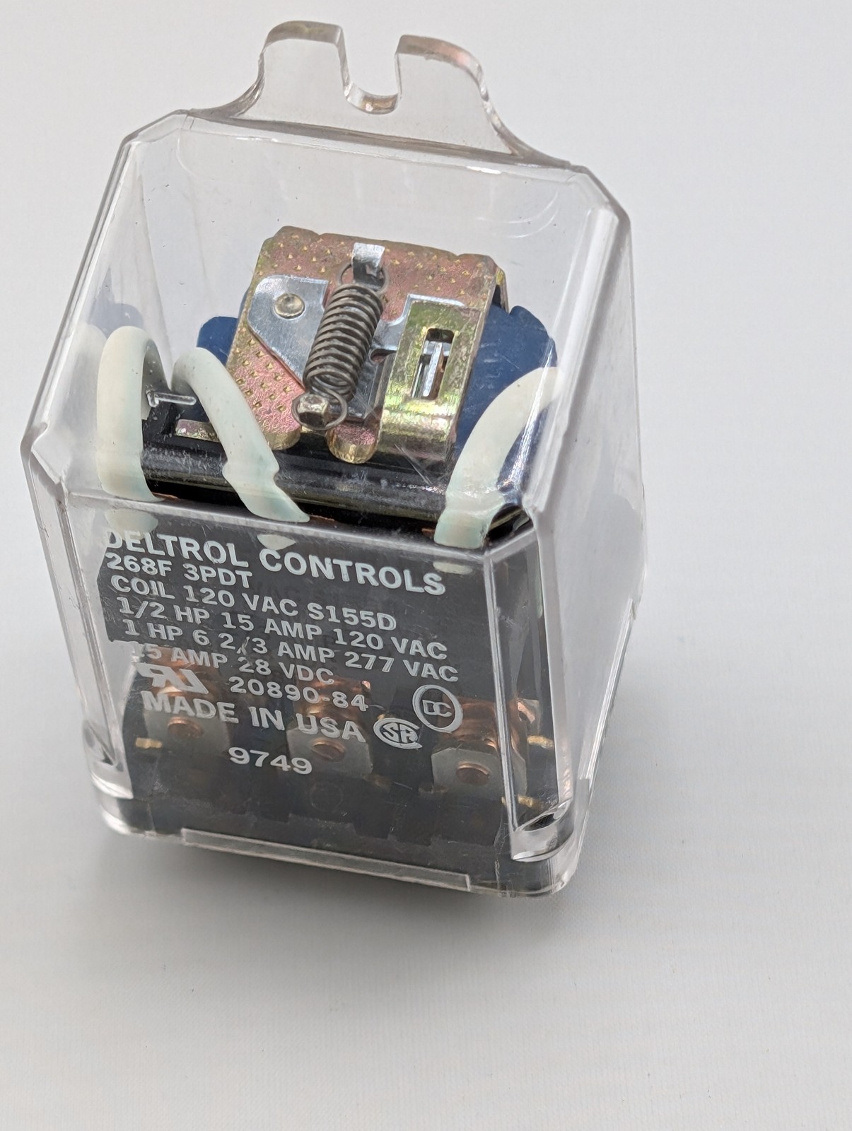 Deltrol Control General Purpose Relay 3PDT 120 Volt AC Coil (R-100)
