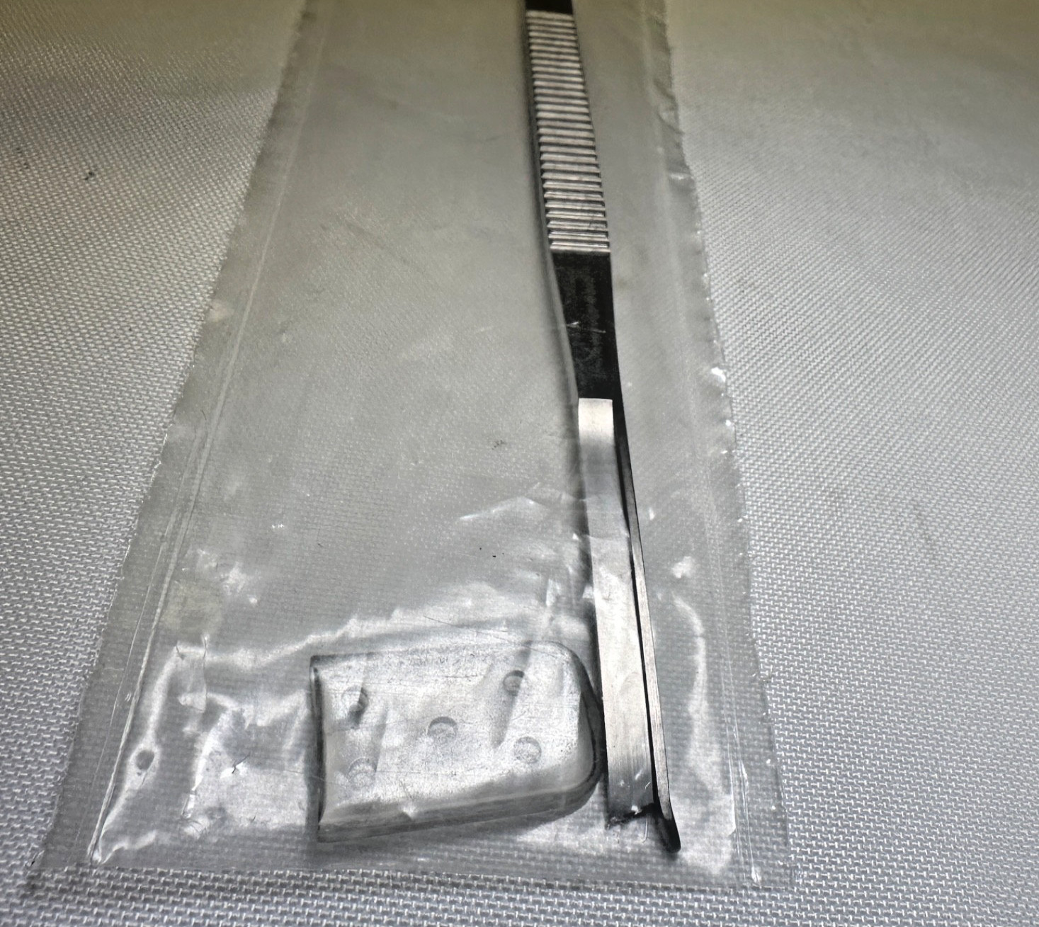Integra Jarit 410-301 Silver Osteotome W/ Guard Curved Right 4mm WIDE 7″