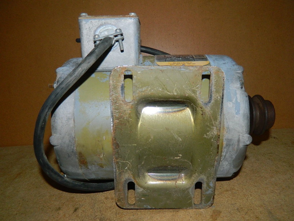 Baldor Industrial Motor Single Phase L1309 1HP 115/230 Volt 3450 RPM 5/8″ Shaft