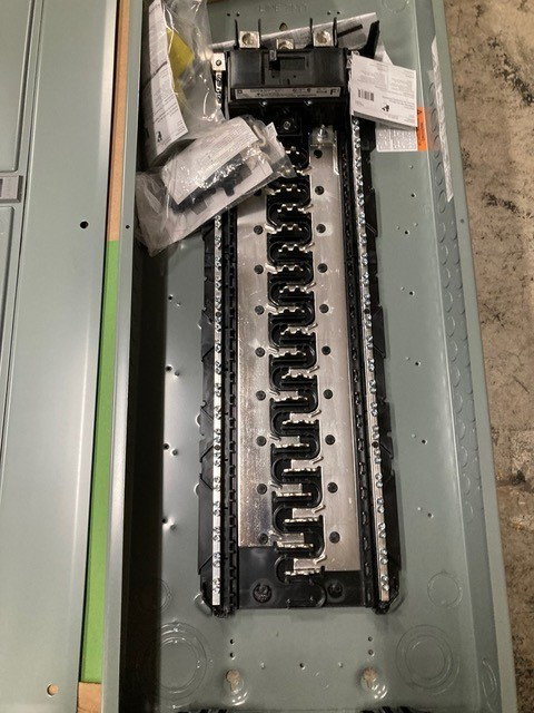 Square D Load Center HOM4080M200PQCVP Homeline 200 Amp 40 Space 80 Circuit Main