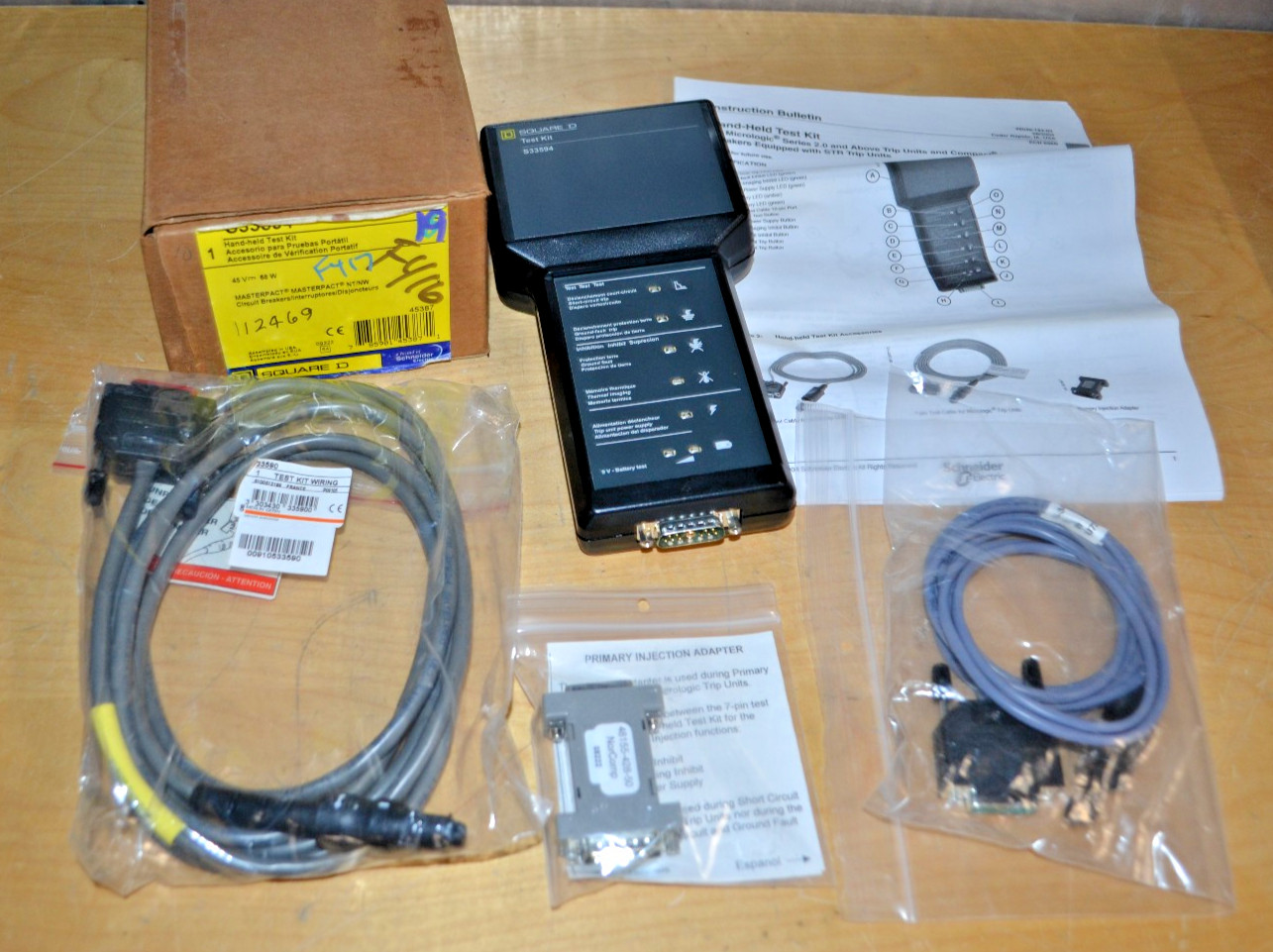 Square D Schneider Electric ~ S33594 Hand Held Breaker Test Kit, HHTK ~ Complete