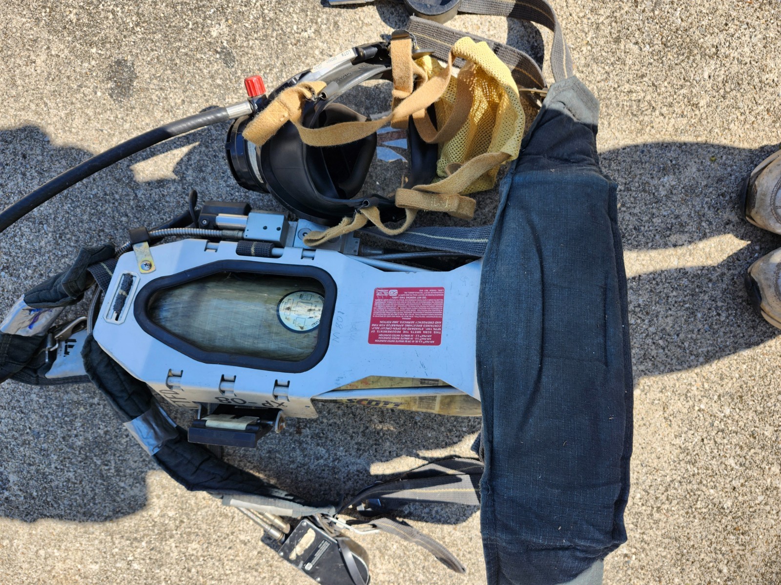 Scott 4.5 SCBA Firefighter Air Pak
