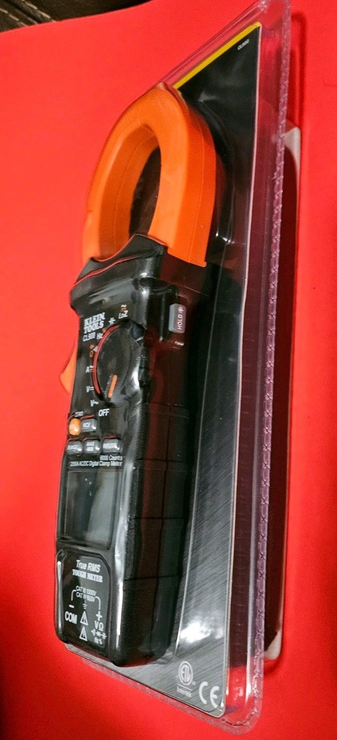 Klein Tools CL900 AC Auto-Ranging TRMS Digital Clamp Meter Low Impedance LoZ