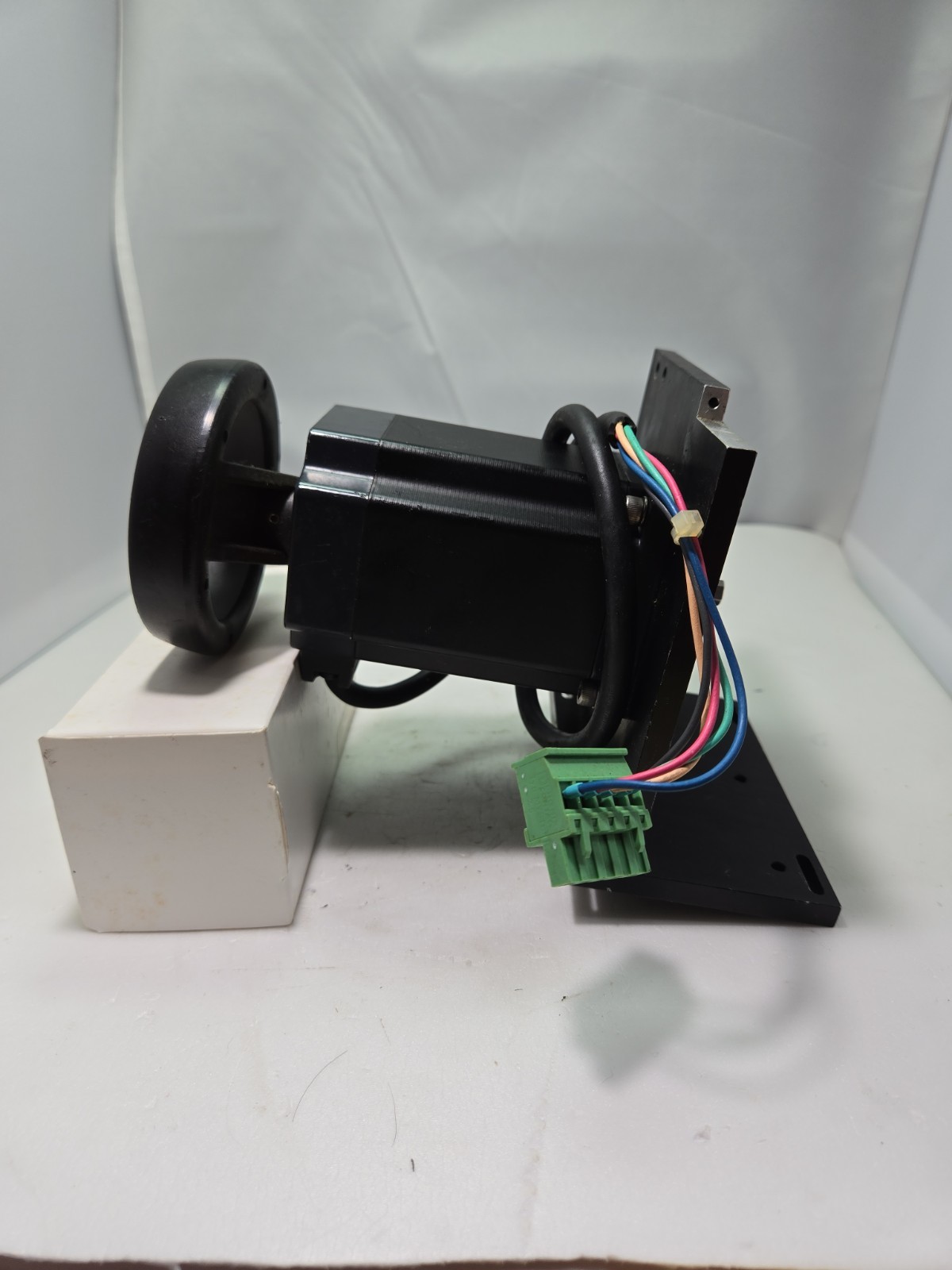 Vexta Oriental Motor PK569BUA 5-Phase Stepping Motor (DC1.4A ) W/ bracket M67