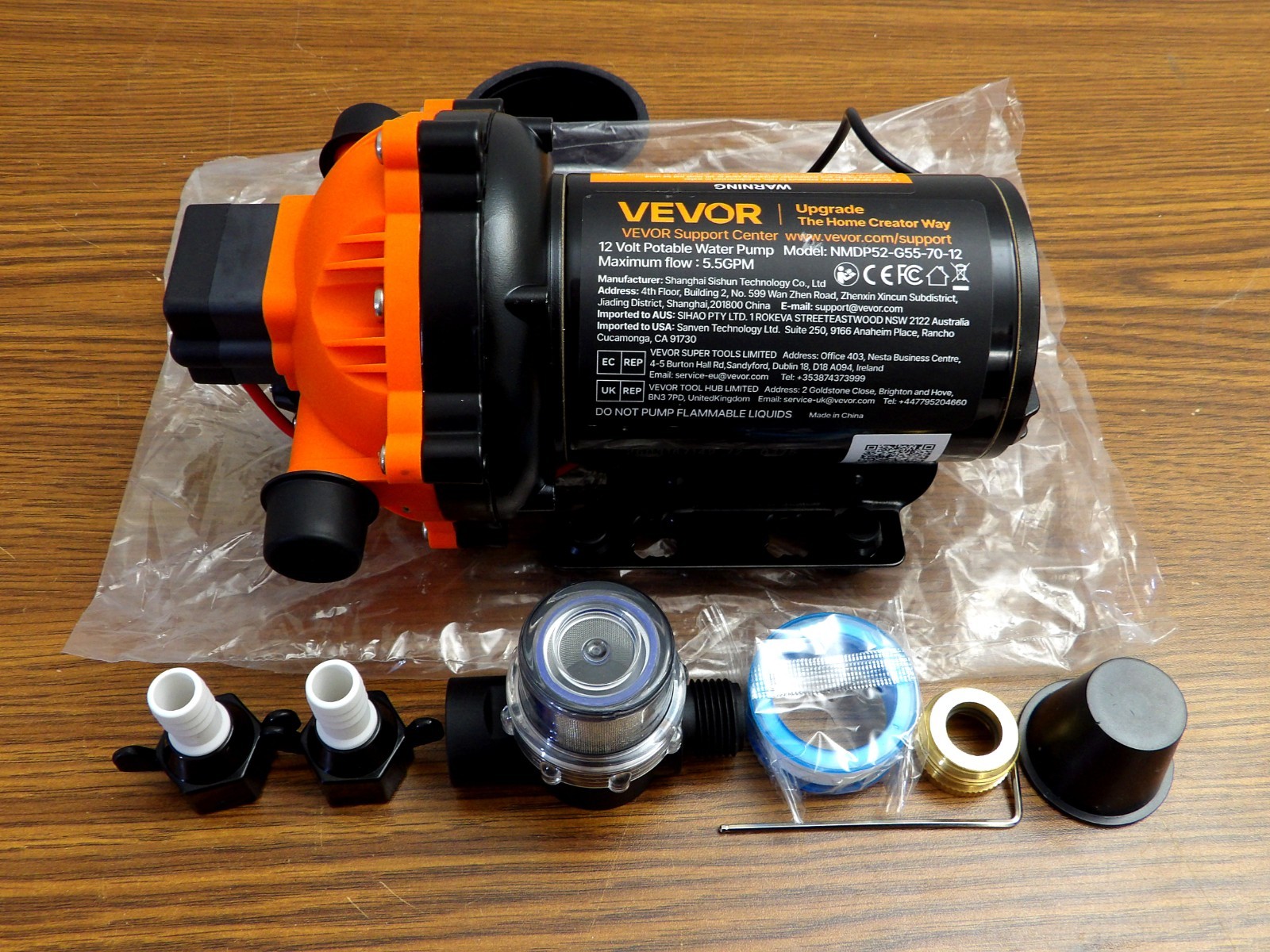Vevor 12V Water Pressure Diaphragm Pump Self-Priming Pump 70 PSI 5.5 GPM Boat RV