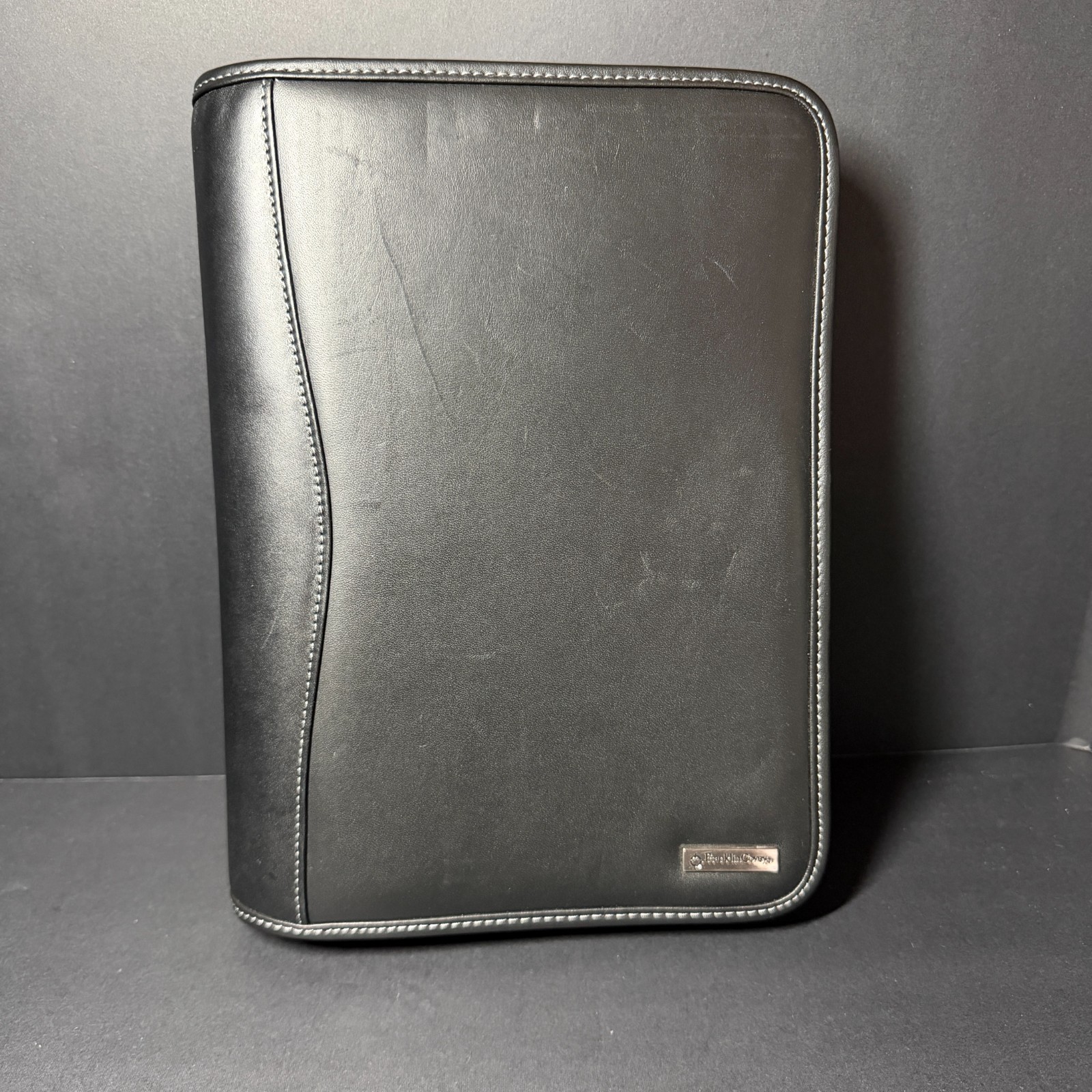 Black Leather Franklin Covey Zipper Agenda Planner, 8 x 10 1/2 inches