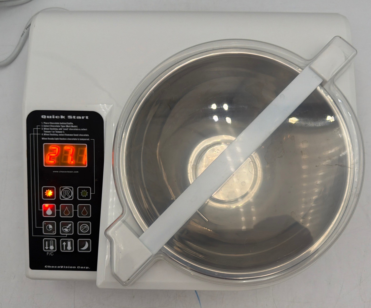 Chocovision Revolation 2B – Chocolate Tempering Machine System, 1.5 lbs – TESTED