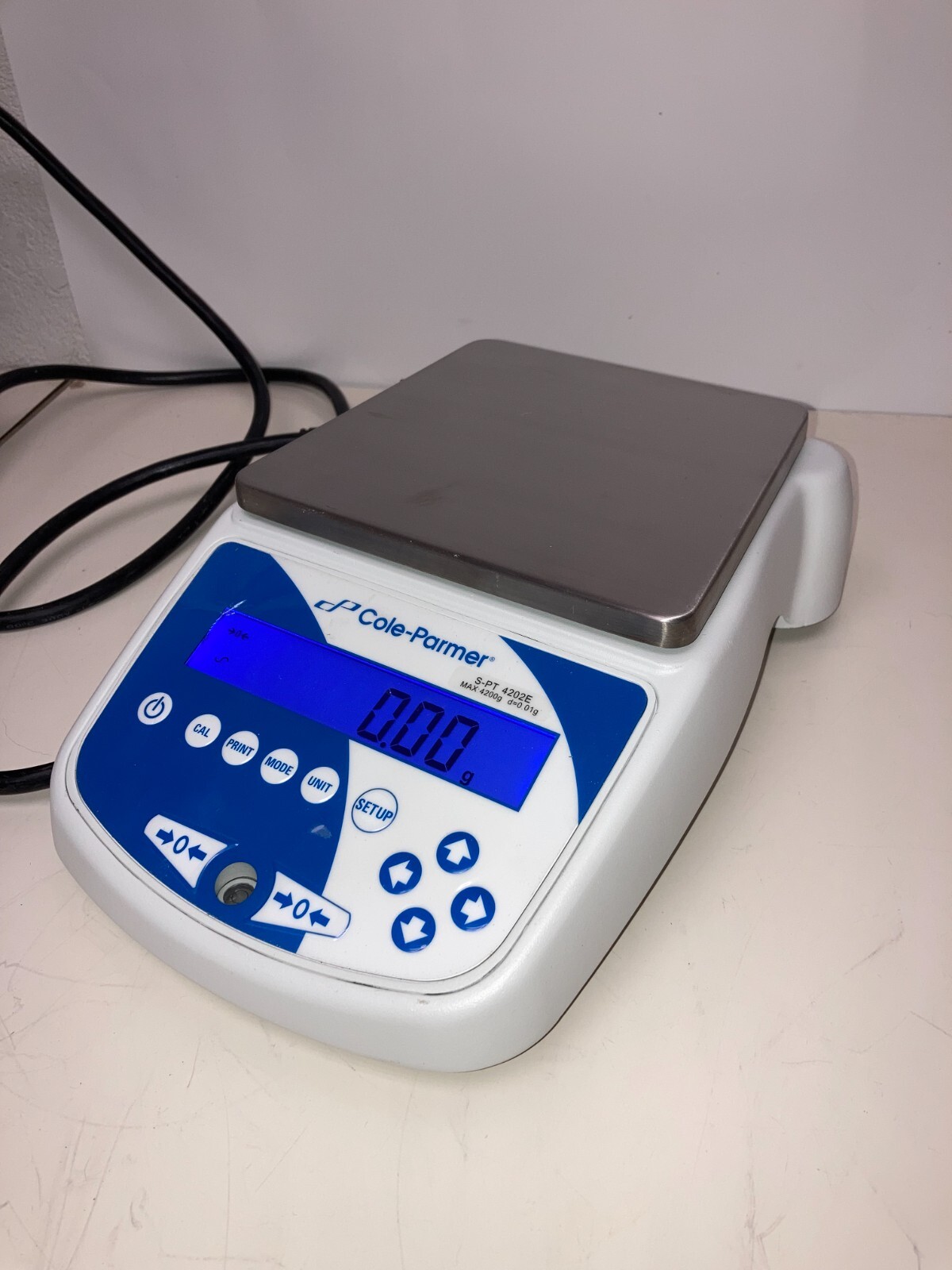 NEW Cole-Parmer PT – 4202E PT-Series Precision Toploading Balance, 4200g x 0.01g