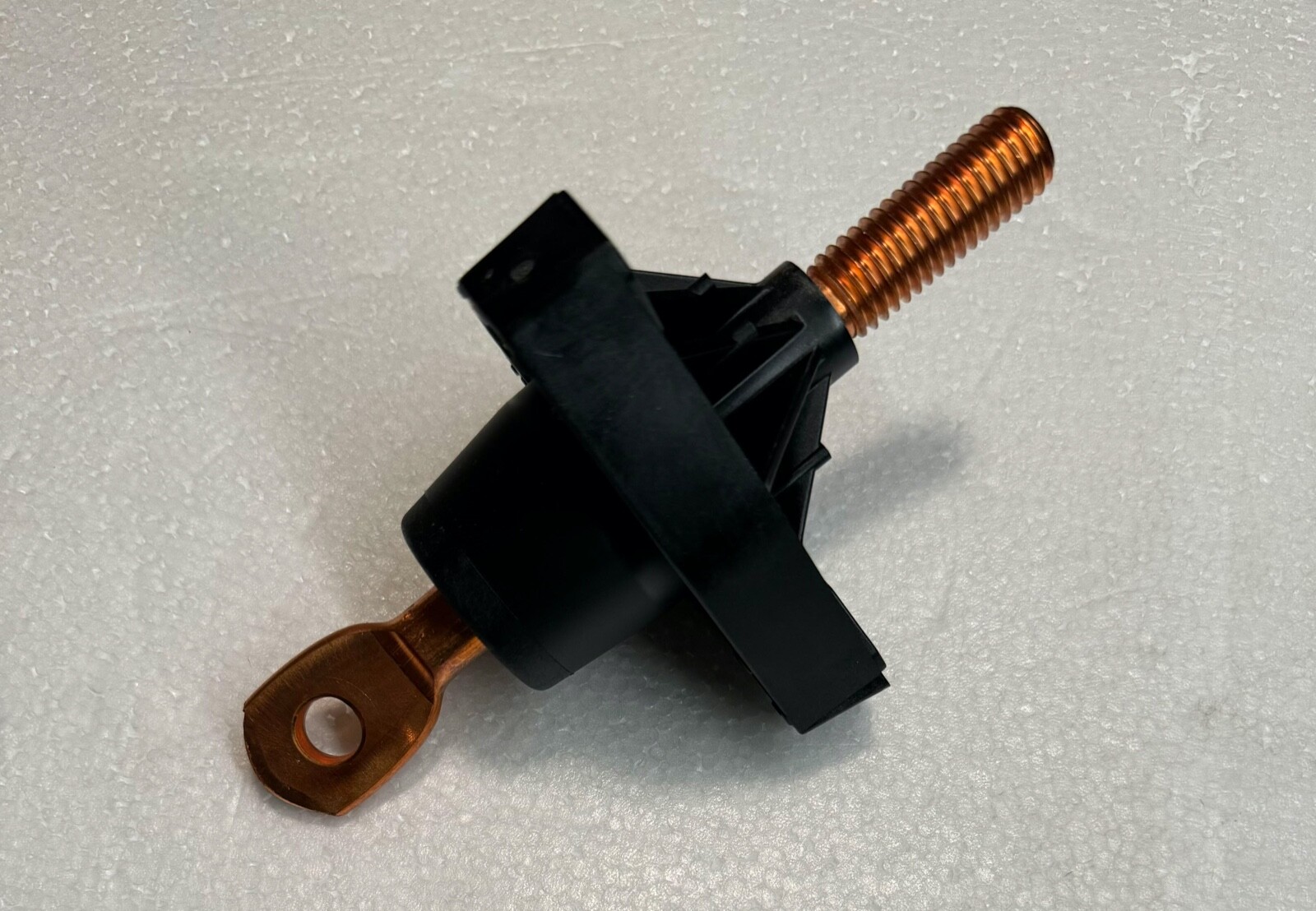 600A Low Voltage Plastic Molded 5/8-11 Tri-clamp Bushing Unplatted fit 1.875in