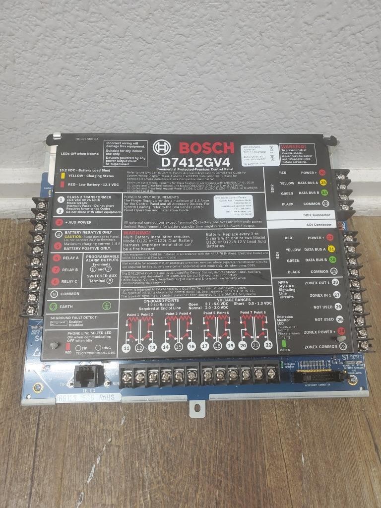 U4 ♻ Bosch D7412GV4 Security Communicator Control Panel ♻