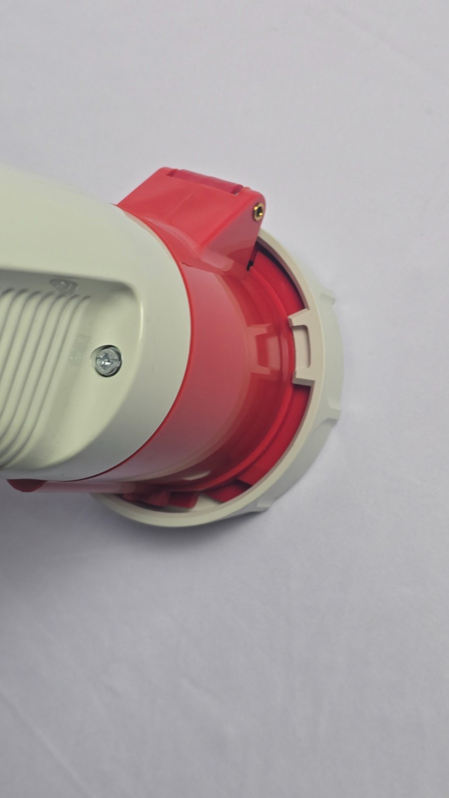 Walther Type 369 Industrial Receptacle | 63A 400V 3P+N+E | IP67 Watertight CE UL