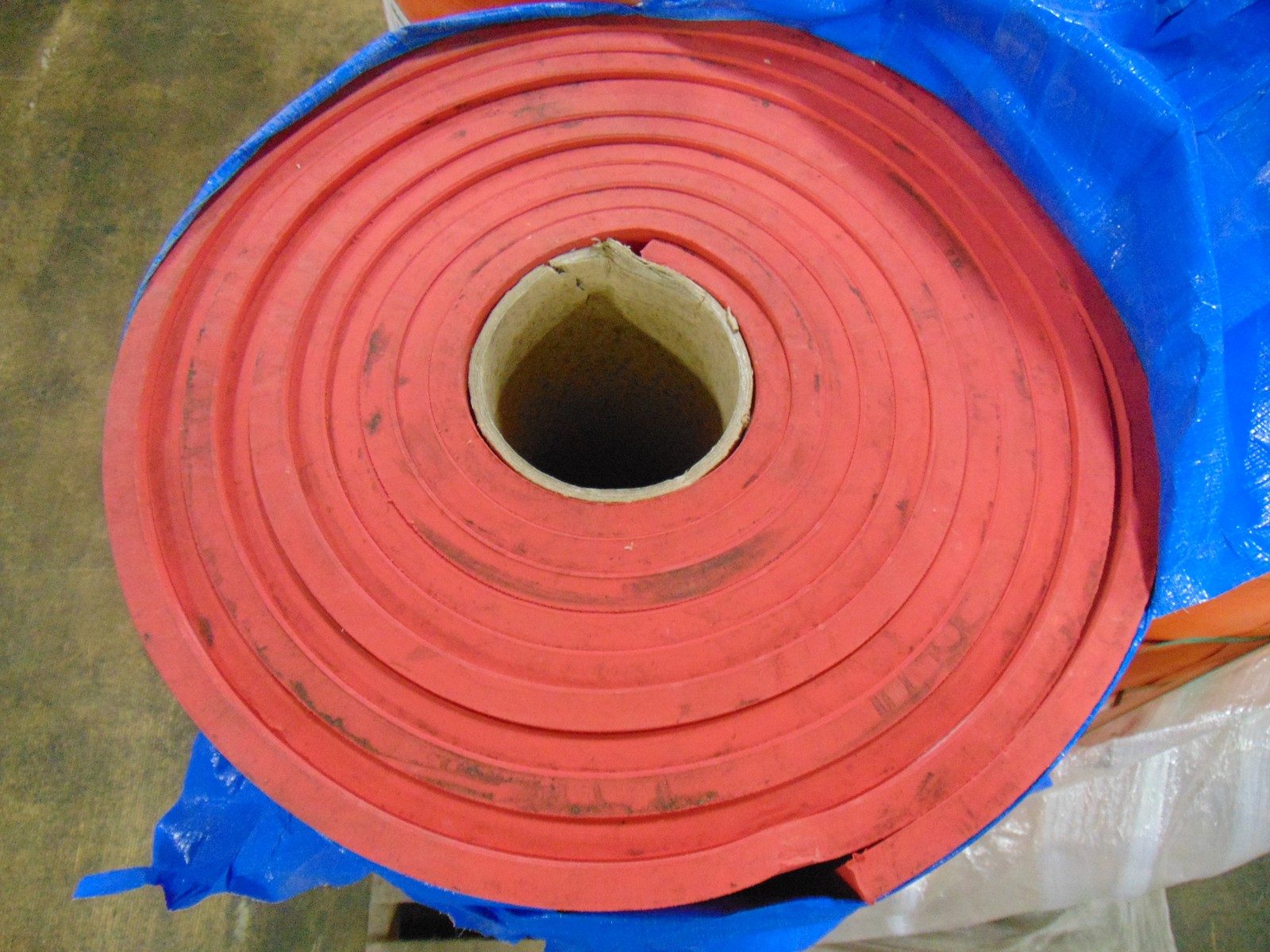 High Abrasion Resistant Rubber Roll – 49″ x 30′ – Industrial Rubber Sheeting