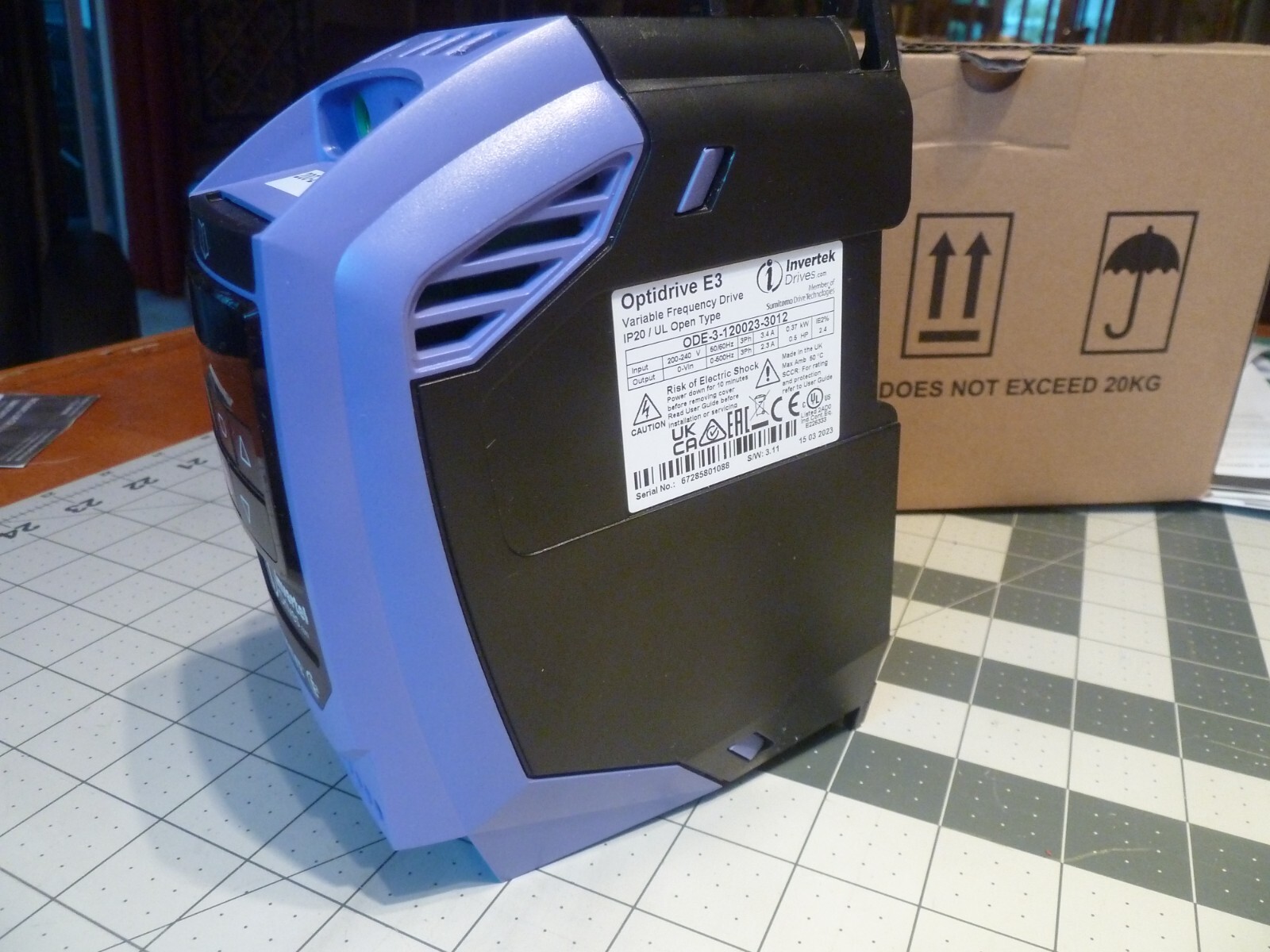 Invertek Optidrive E3 ODE-3-120023-3012 Variable Frequency Drive IP20 / UL Open