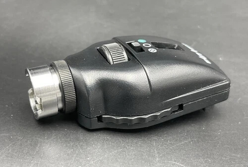 Welch Allyn 21760 Operating Otoscope and 11720 Ophthalmoscope Veterinary Set