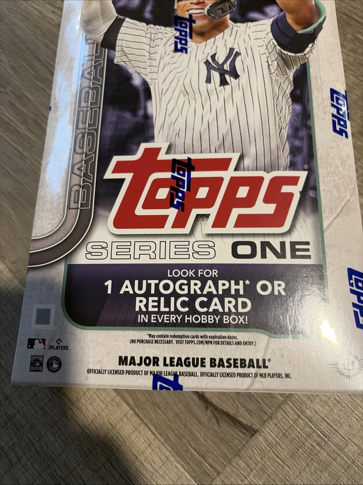 2025 Topps Series 1 Baseball Sealed Hobby Box