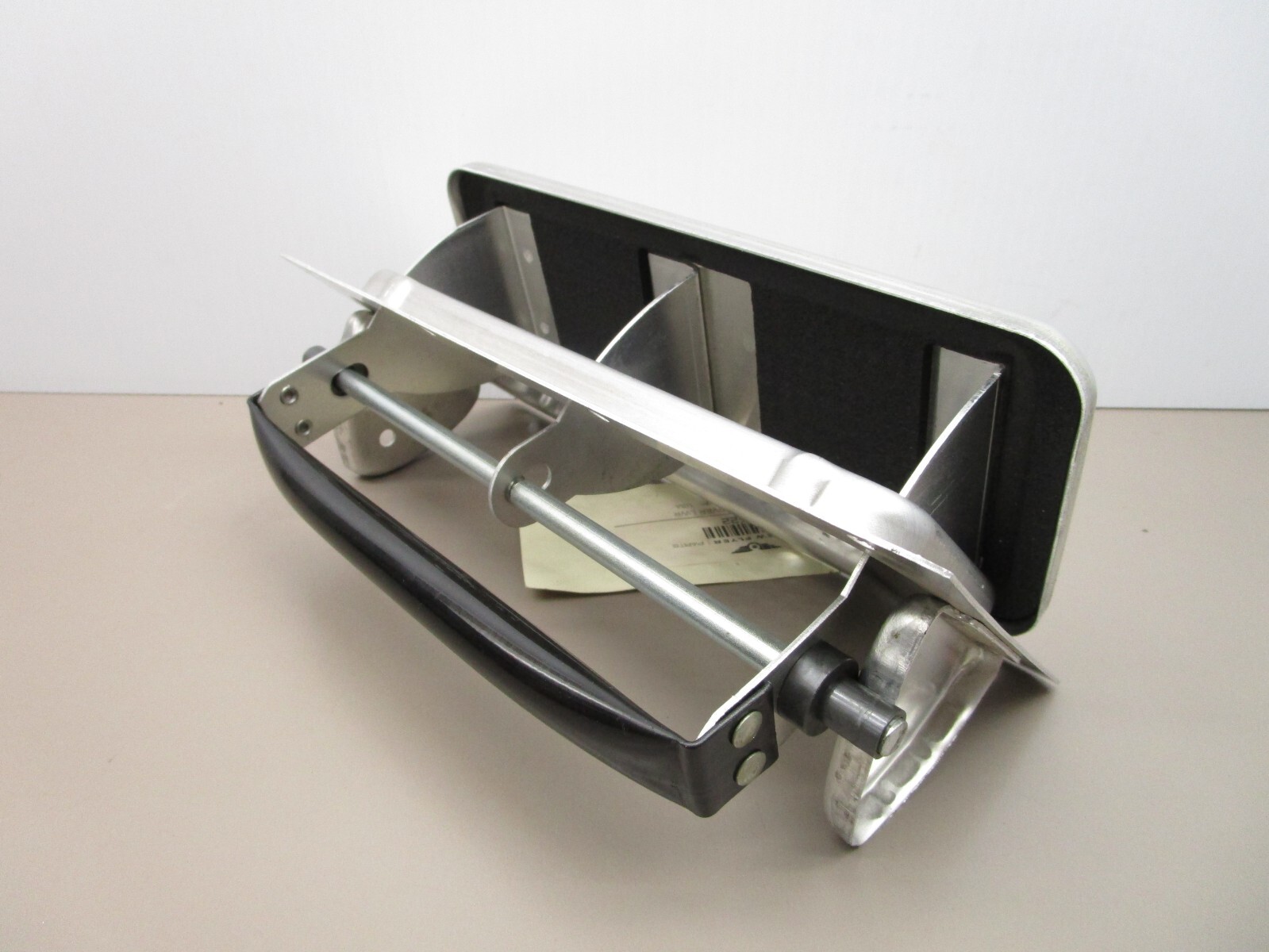 New Flyer 022522 Vent Lower Drivers Side 9″ x 5″