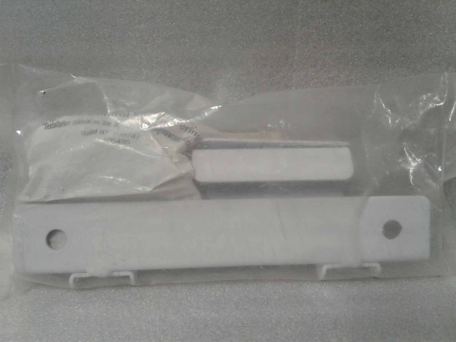 Saginaw P-R2-F2R0-U450 Build ID: 988151 P-R2-F2RO-U45O – Factory Sealed Bag