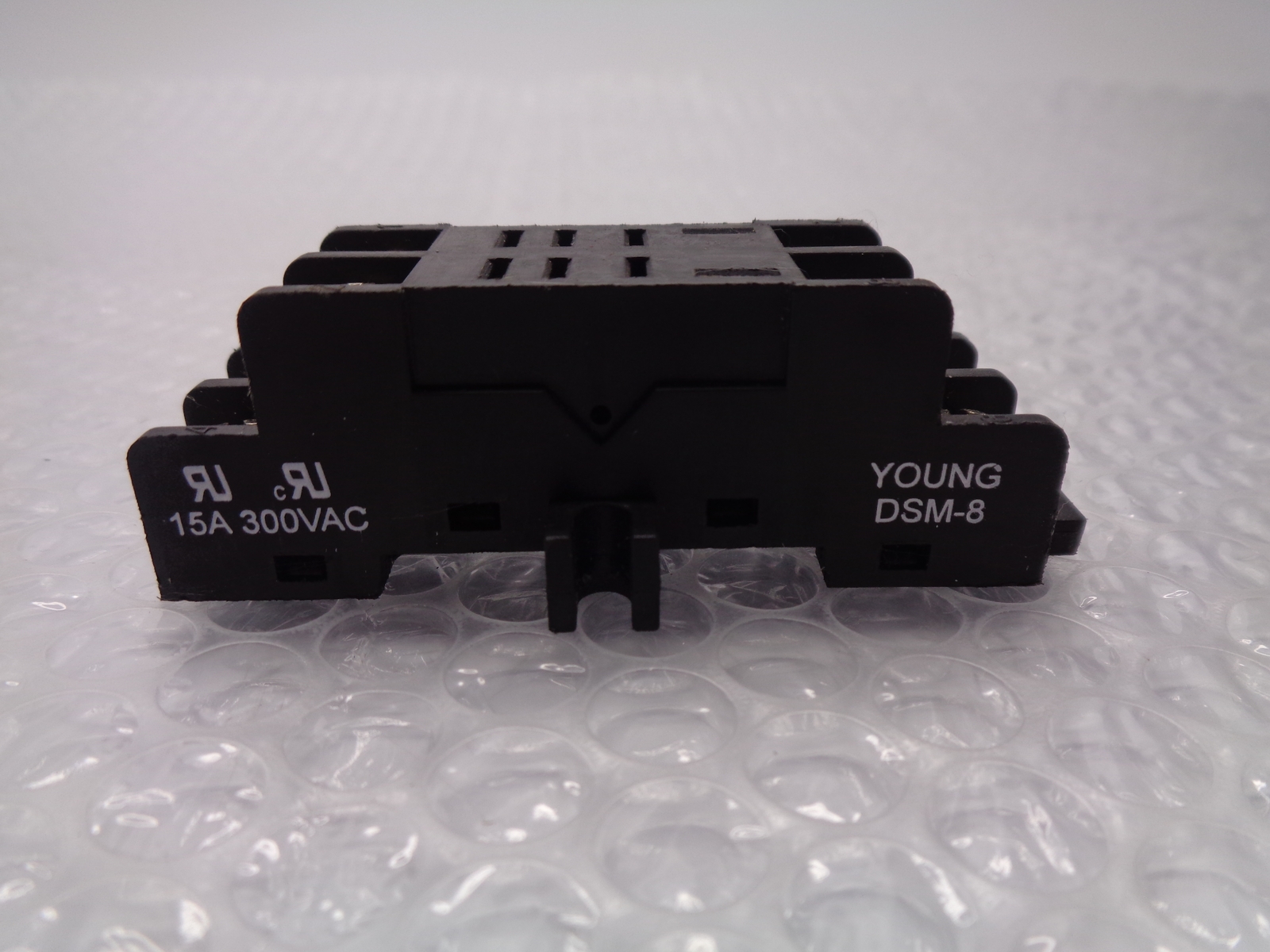 YOUNG DSM-8 RELAY BASE NSNP